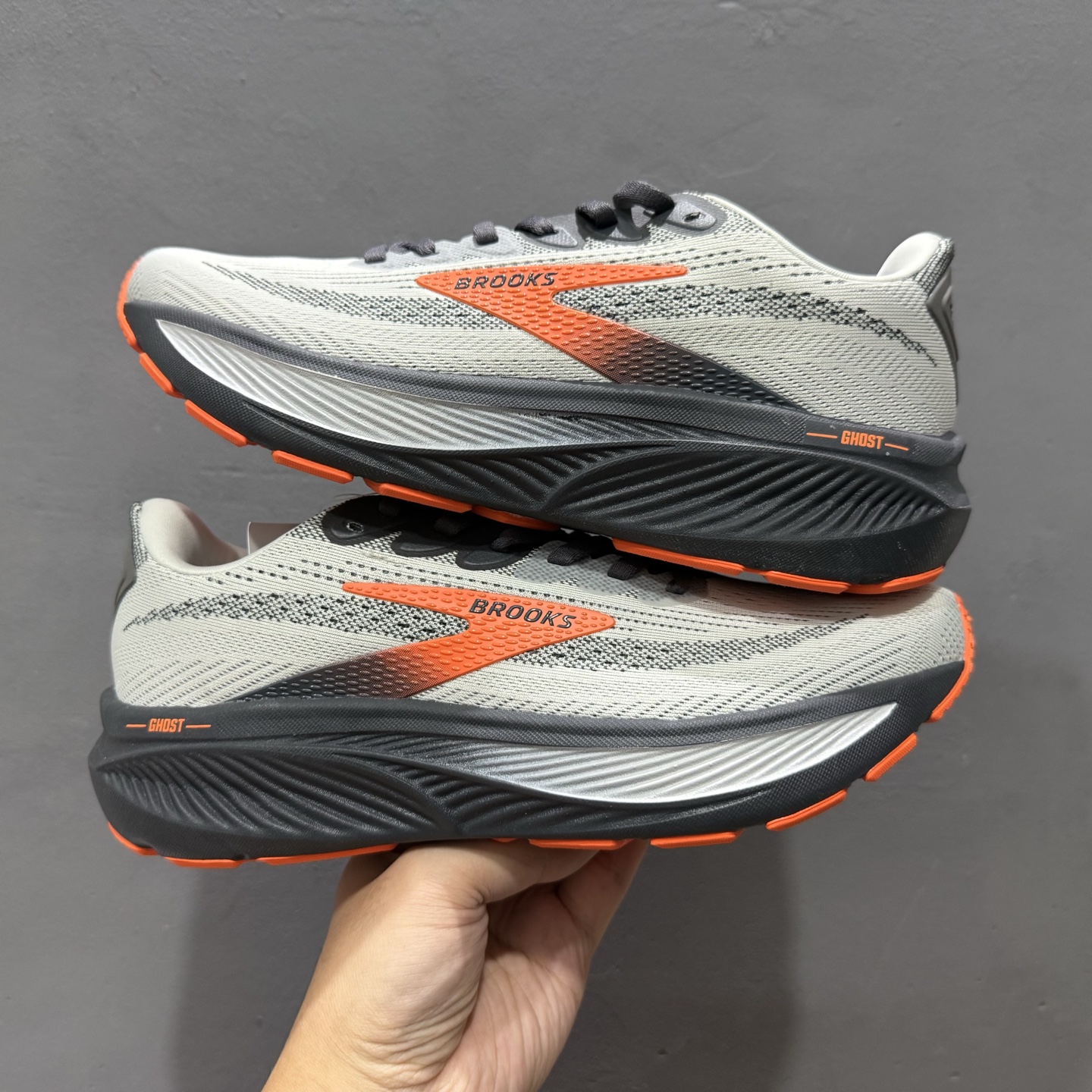 外贸热款专供 Brooks 布鲁克斯 Ghost 17 网面运动鞋 1104421D048-101