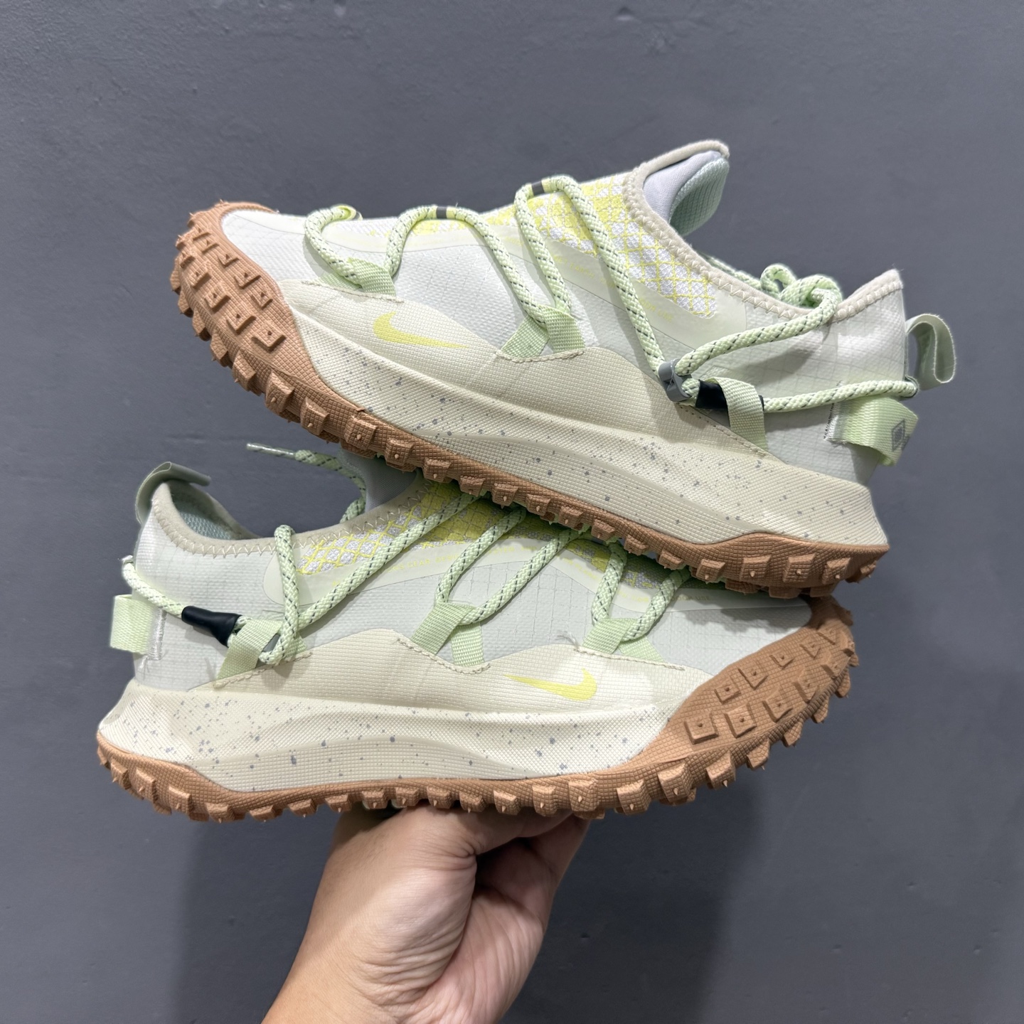 Nike ACG Mountain Fly Low “Fossil Stone”低帮版本的Mountain Fly DD2861