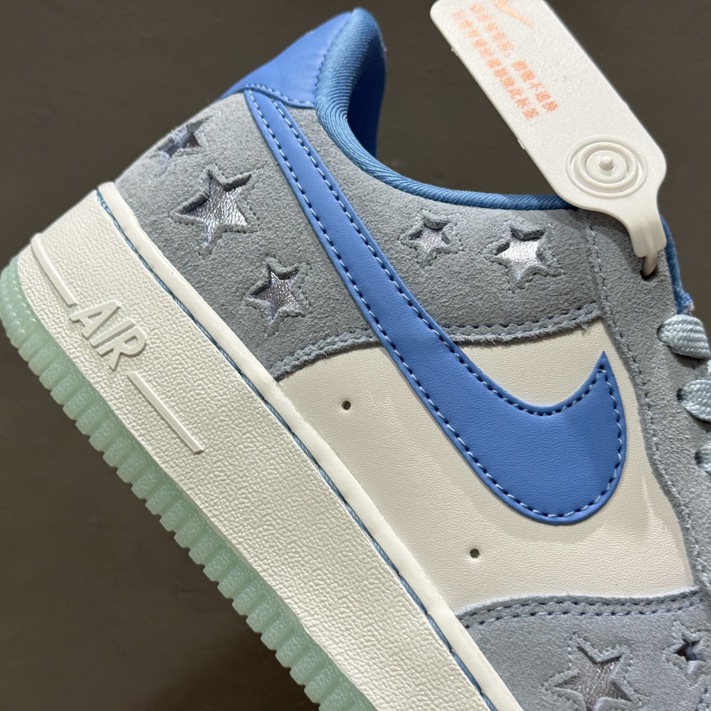 耐克Nike AIR FORCE 1’07空军一号低帮百搭休闲运动板鞋 HQ8051-400