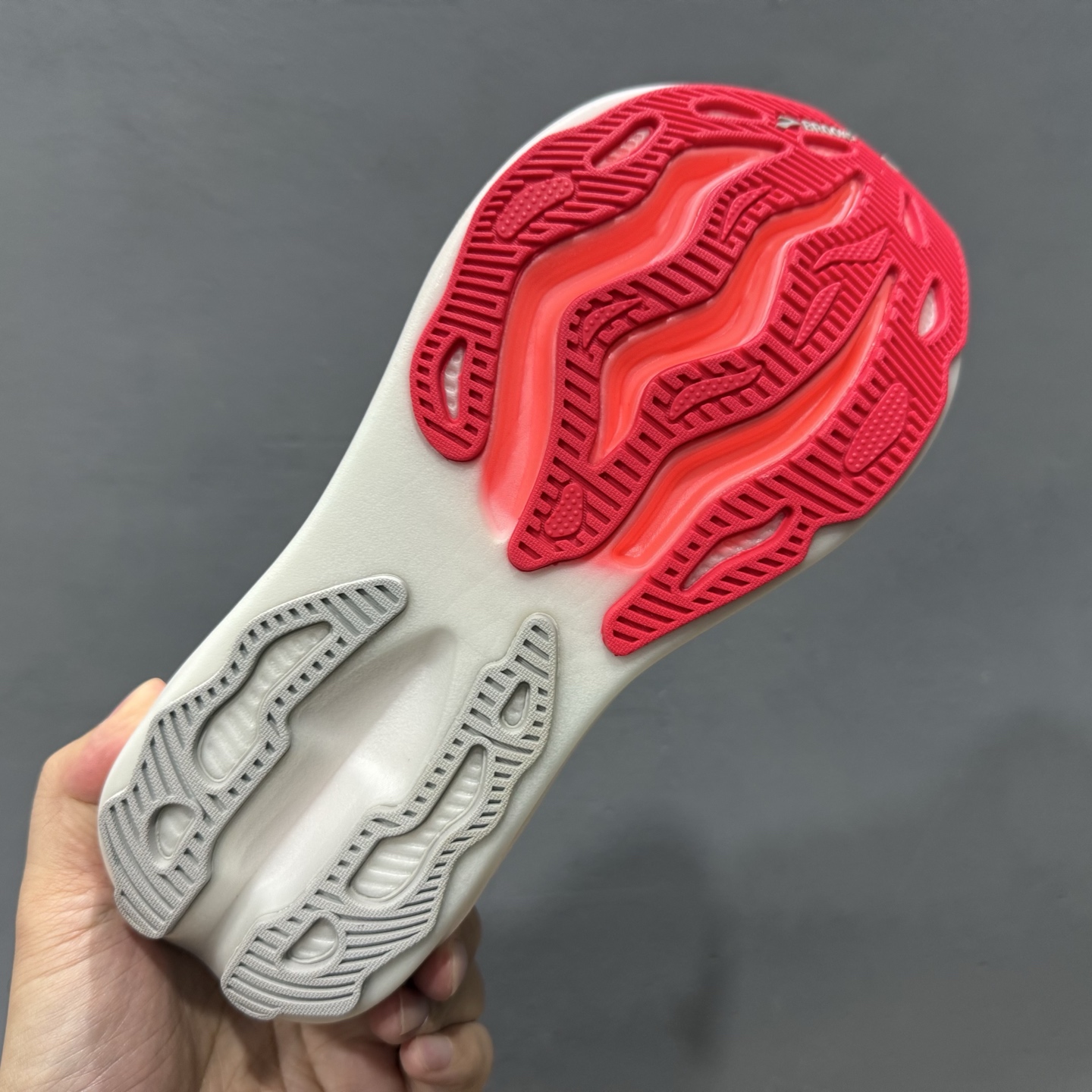 外贸热款专供 Brooks 布鲁克斯 Ghost 17 网面运动鞋 1104421D048 6201