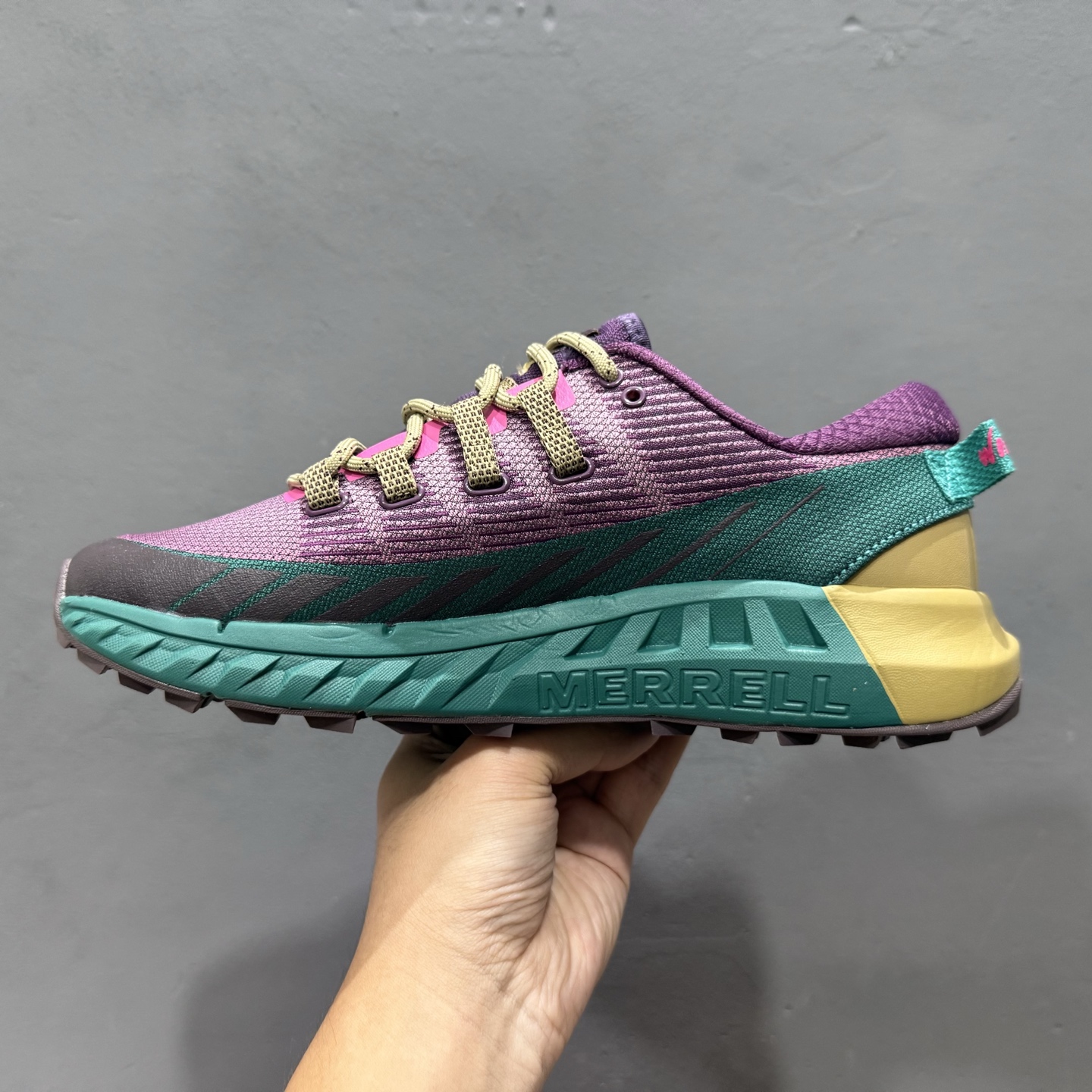 WILD THINGS × MERRELL迈乐 AGILITY PEAK 4 简约舒适蜂鸟户外越野跑步鞋 ML067347