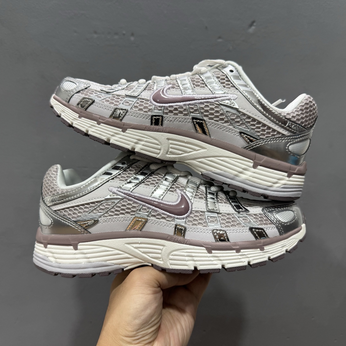 Nike Air Max Moto 2K 耐克新款复古气垫跑步鞋 ib4019-019