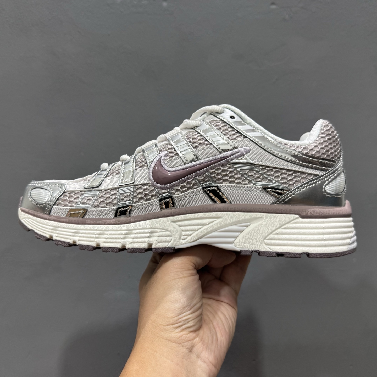 Nike Air Max Moto 2K 耐克新款复古气垫跑步鞋 ib4019-019