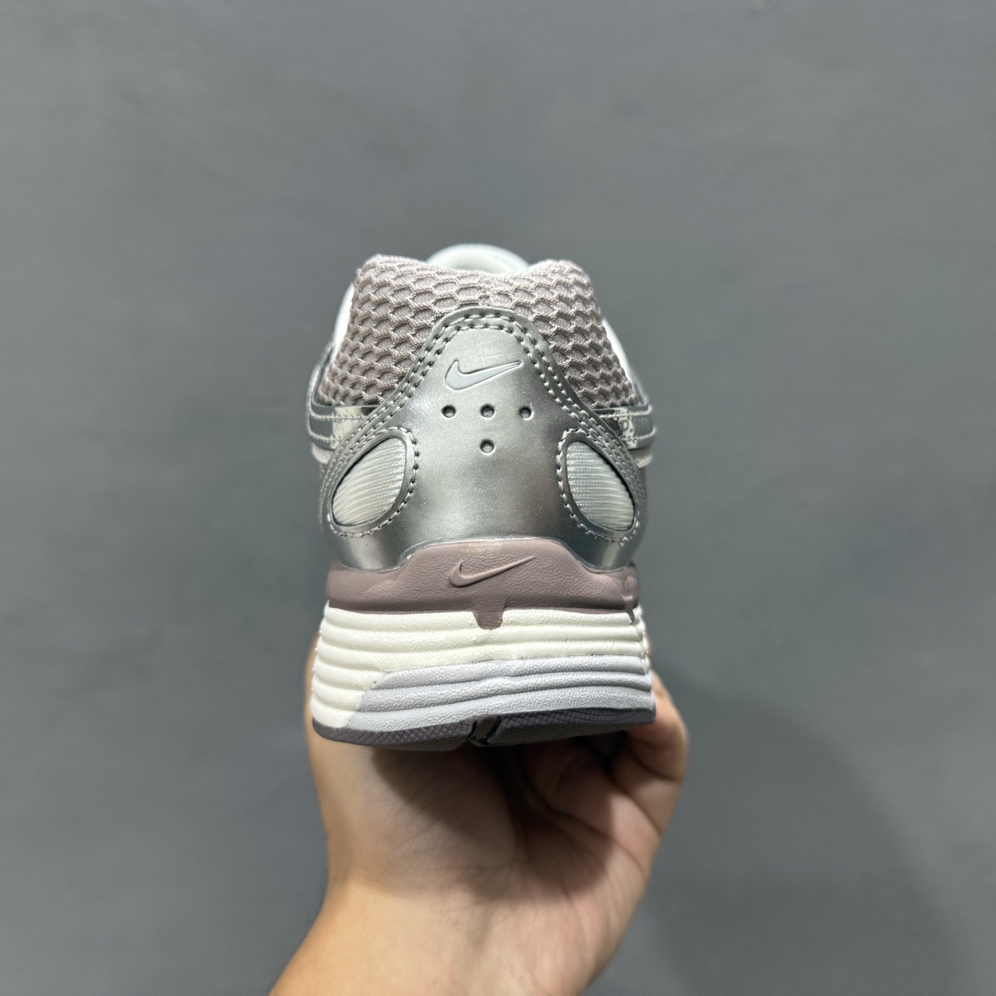 Nike Air Max Moto 2K 耐克新款复古气垫跑步鞋 ib4019-019