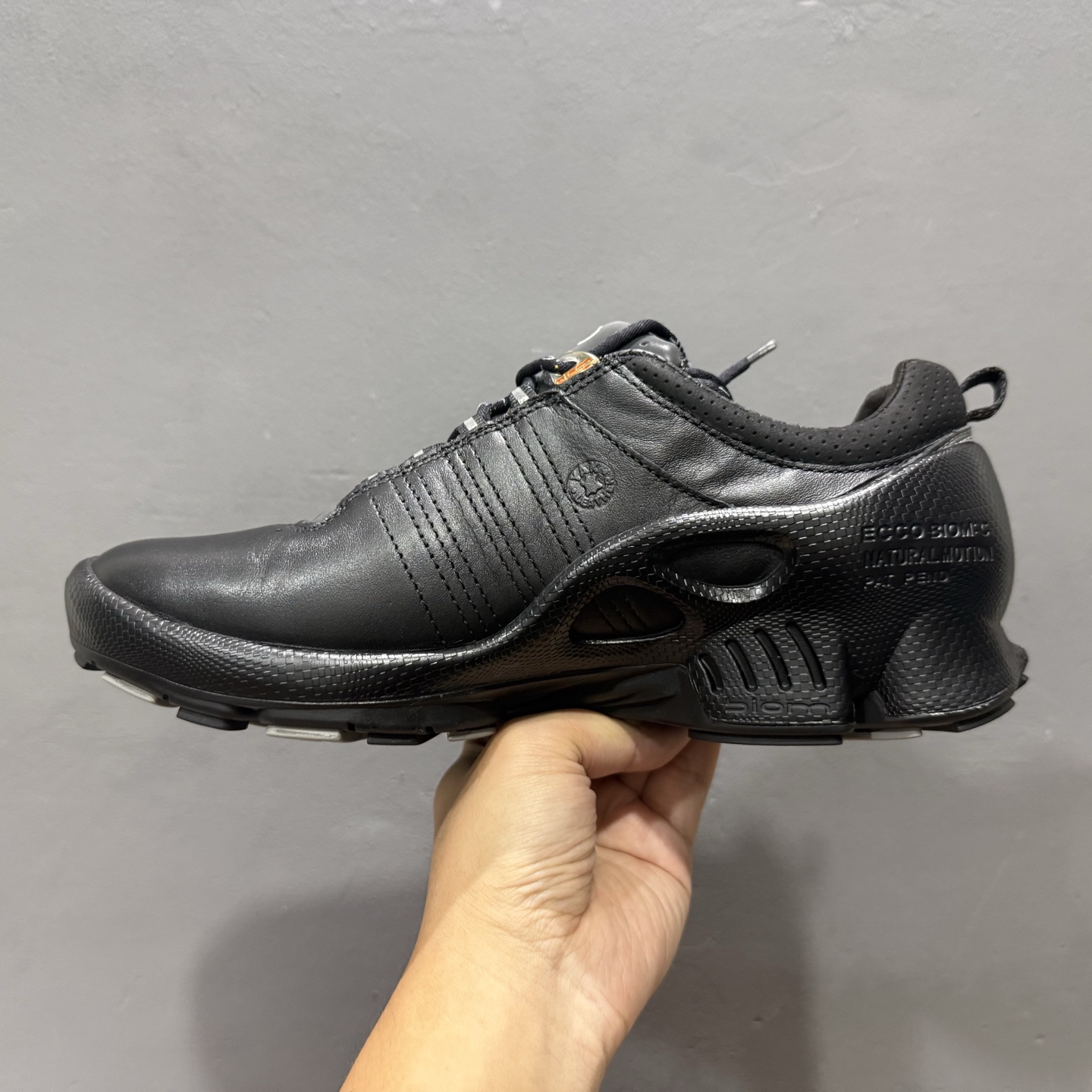 L/ECCO爱步 小红书爆款 新款百搭休闲款 Ecco/爱步男士跑步鞋休闲鞋透气轻质系带轻便运动鞋