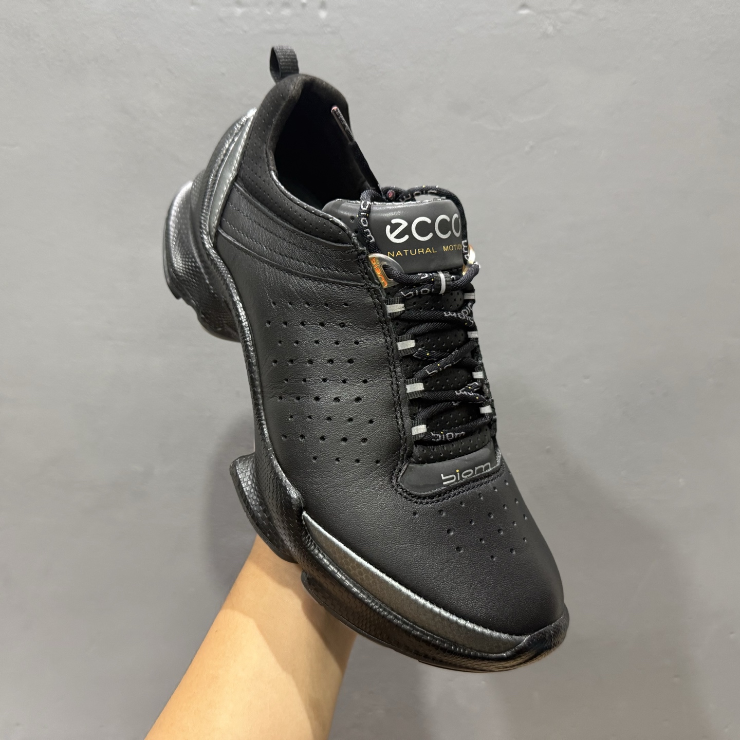 L/ECCO爱步 小红书爆款 新款百搭休闲款 Ecco/爱步男士跑步鞋休闲鞋透气轻质系带轻便运动鞋