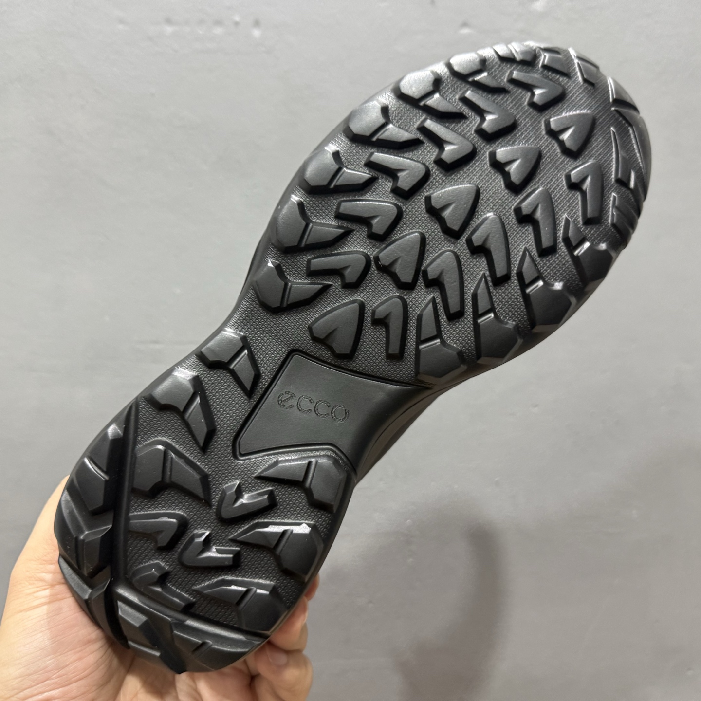 Ecco 爱步驱动系列户外防水透气防滑复古时尚拼接徒步运动鞋 8825940