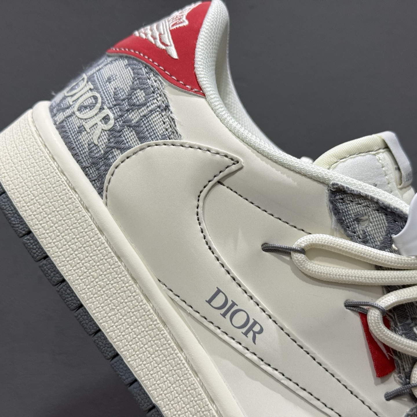 Travis Scott x Fragment Design x Jordan Air Jordan 1 Low OG SP 迪奥联名-米灰牛仔布红标” HT5088-602