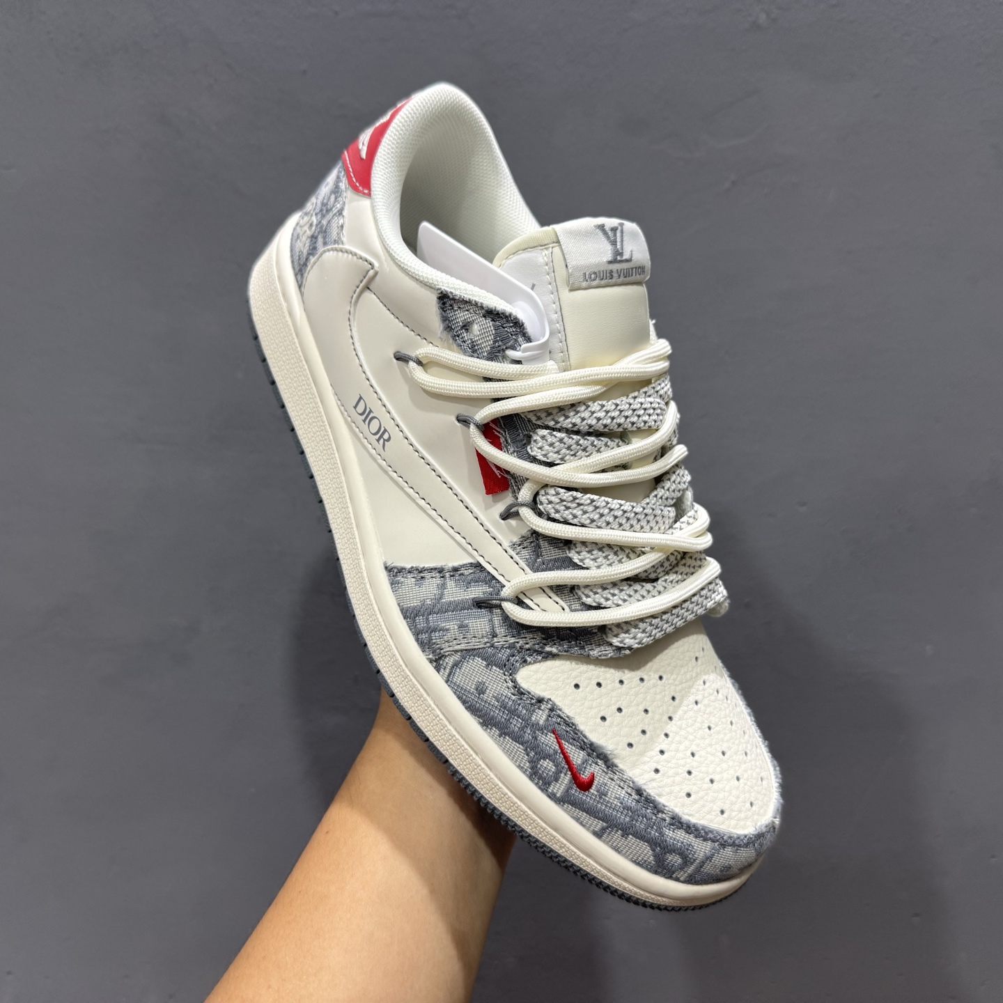 Travis Scott x Fragment Design x Jordan Air Jordan 1 Low OG SP 迪奥联名-米灰牛仔布红标” HT5088-602