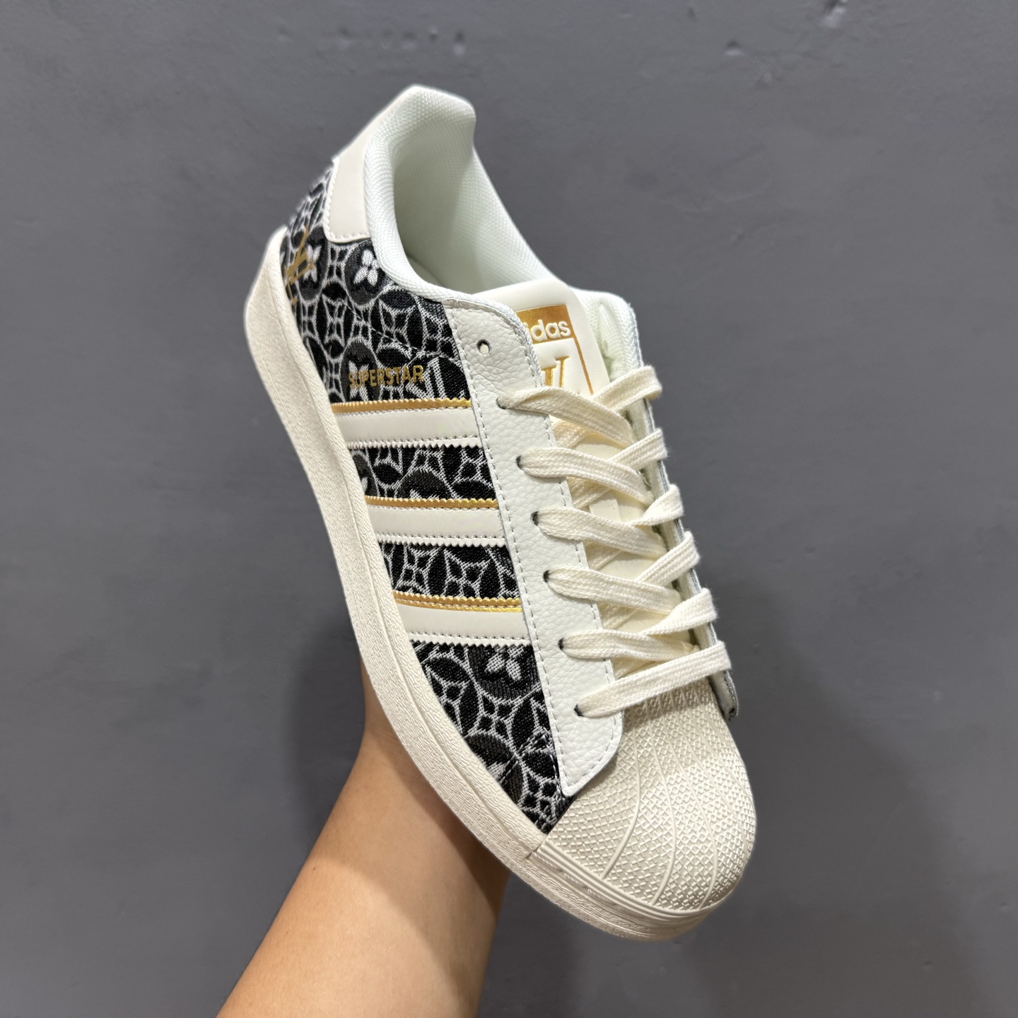 Adidas Originals Superstar 阿迪达斯 三叶草 贝壳头’DIY’系列低帮经典百搭休闲运动板鞋 BZ9864-132