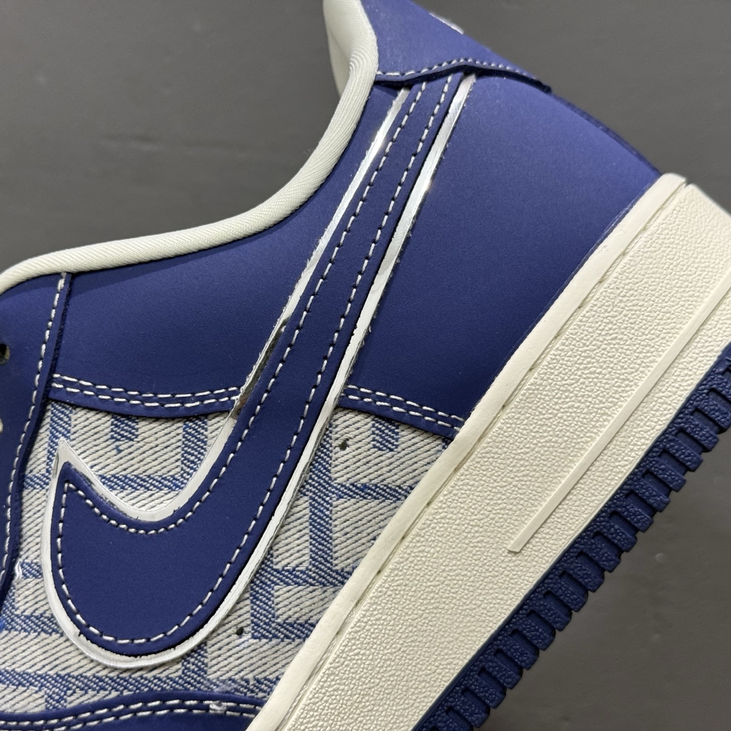 Givenchy x NIke Air Force 1 深海幽蓝 DK0188-087