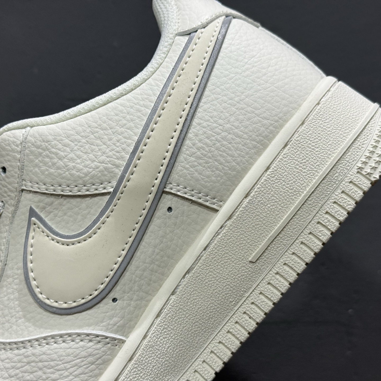 Nike Air Force 1'07 Low 斯图西联名 百搭米色 空军一号低帮休闲板鞋 CS5288-034