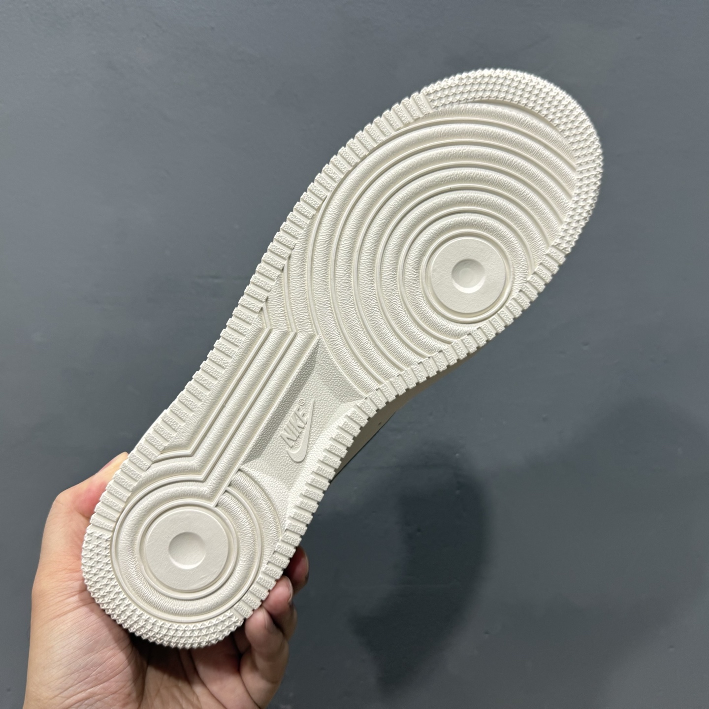 NK Air Force 1 Low 空军一号低帮休闲板鞋 IB7677-101