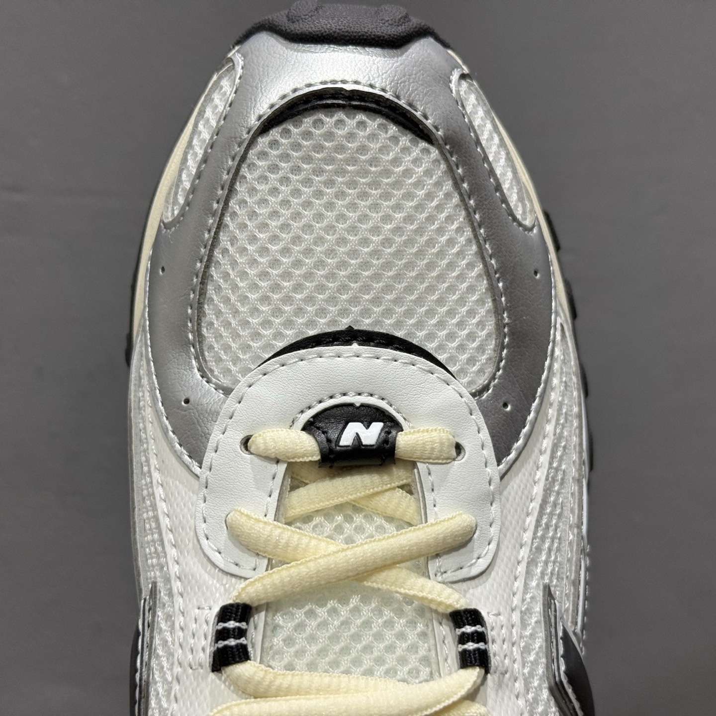 M版纯原 New Balance 新百伦204系列 白银黑 新百伦复古休闲运动百搭跑步鞋 U204LSWD12