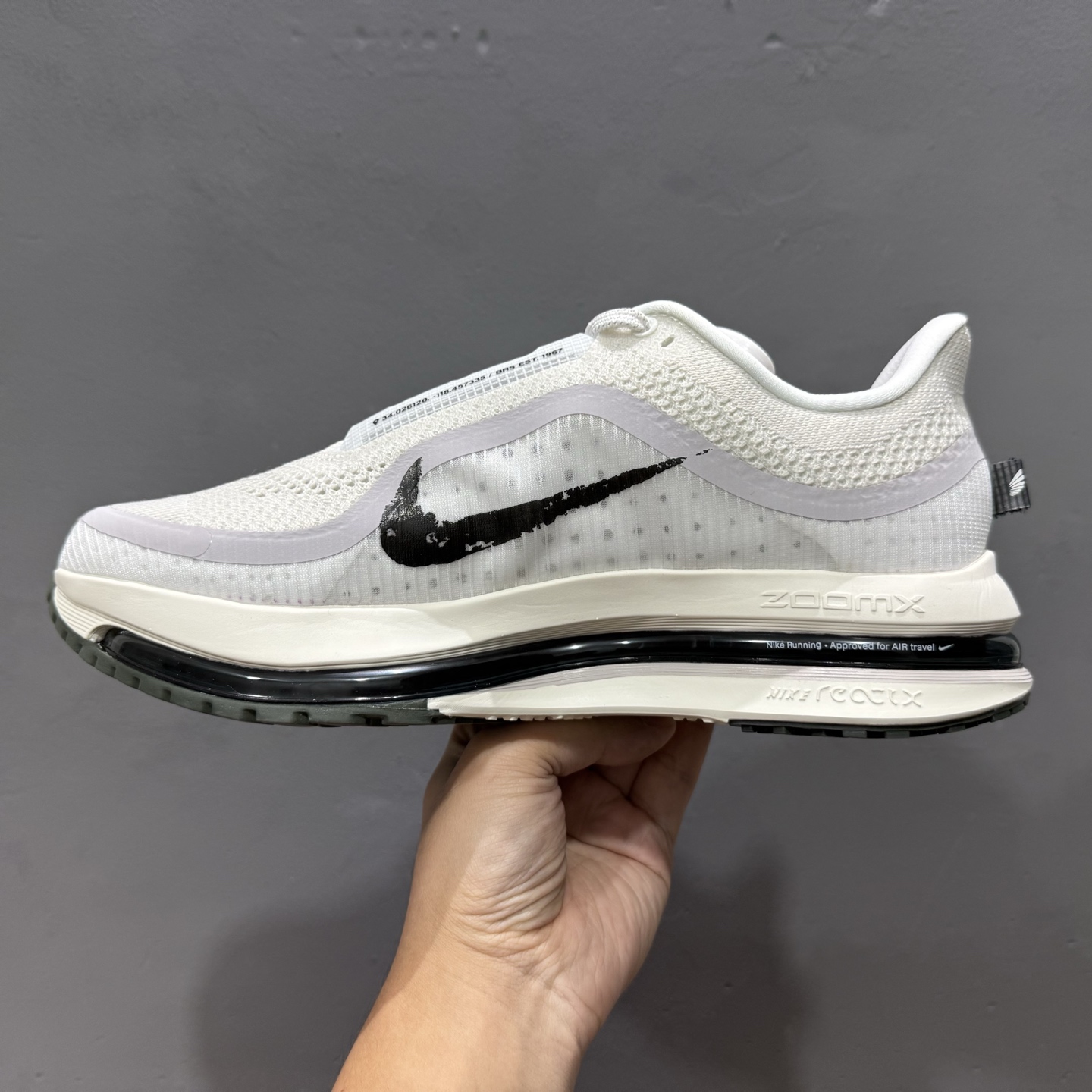 Nike Air Zoom Pegasus Premium 耐克 新款气垫缓震休闲跑步鞋 IH2288-001