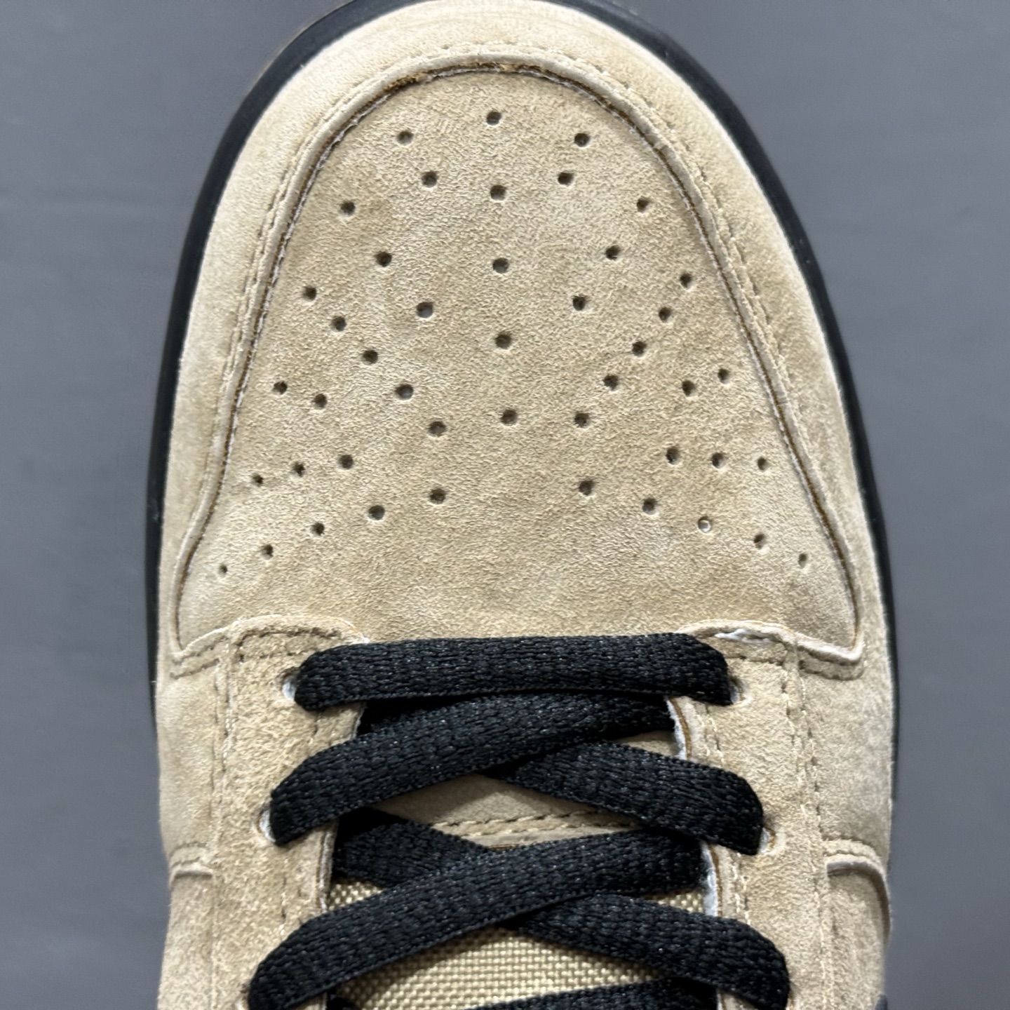 Nike SB Dunk Low Pro B ”Parachute Beige” 沙漠卡其 低帮休闲板鞋 HJ0367-200