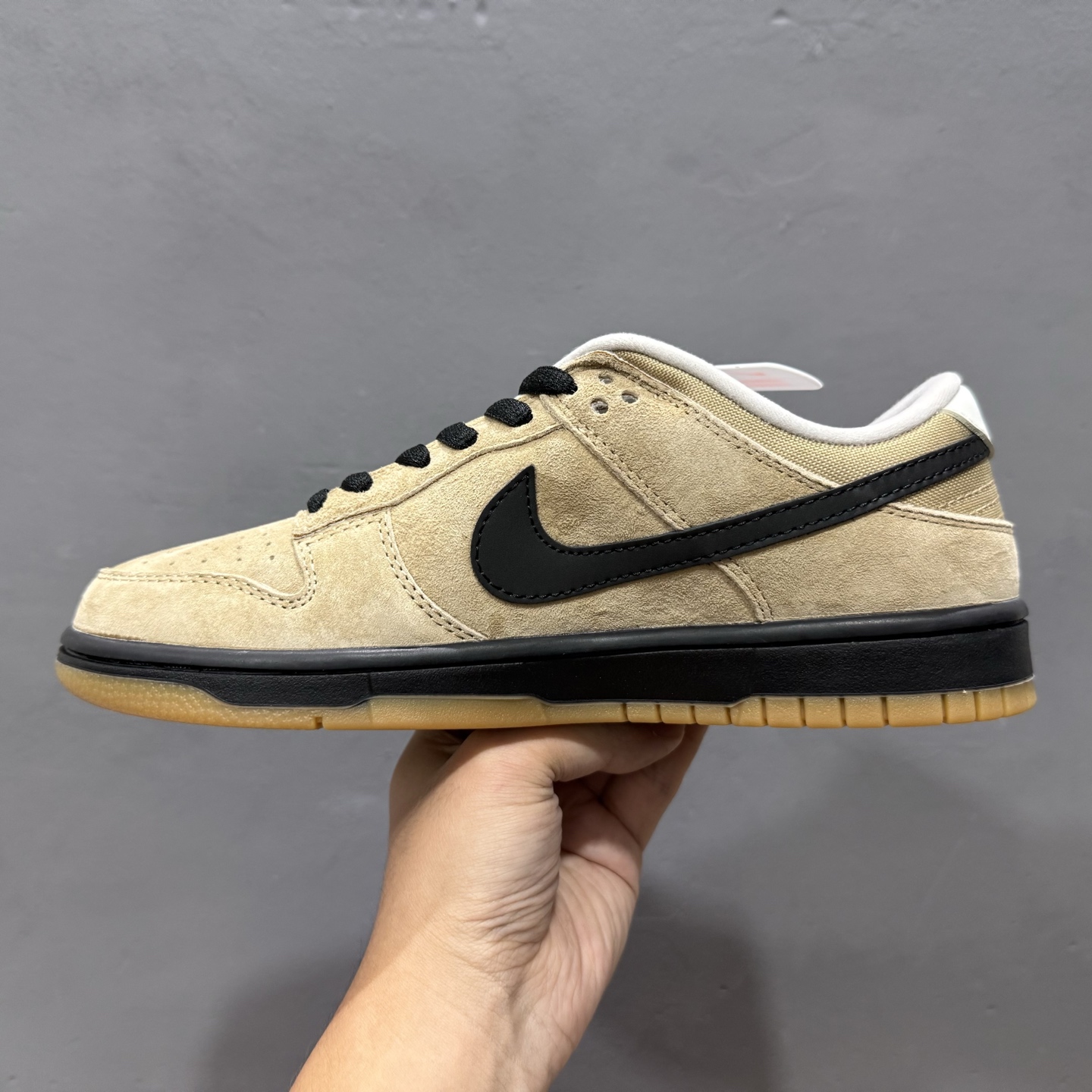Nike SB Dunk Low Pro B ”Parachute Beige” 沙漠卡其 低帮休闲板鞋 HJ0367-200