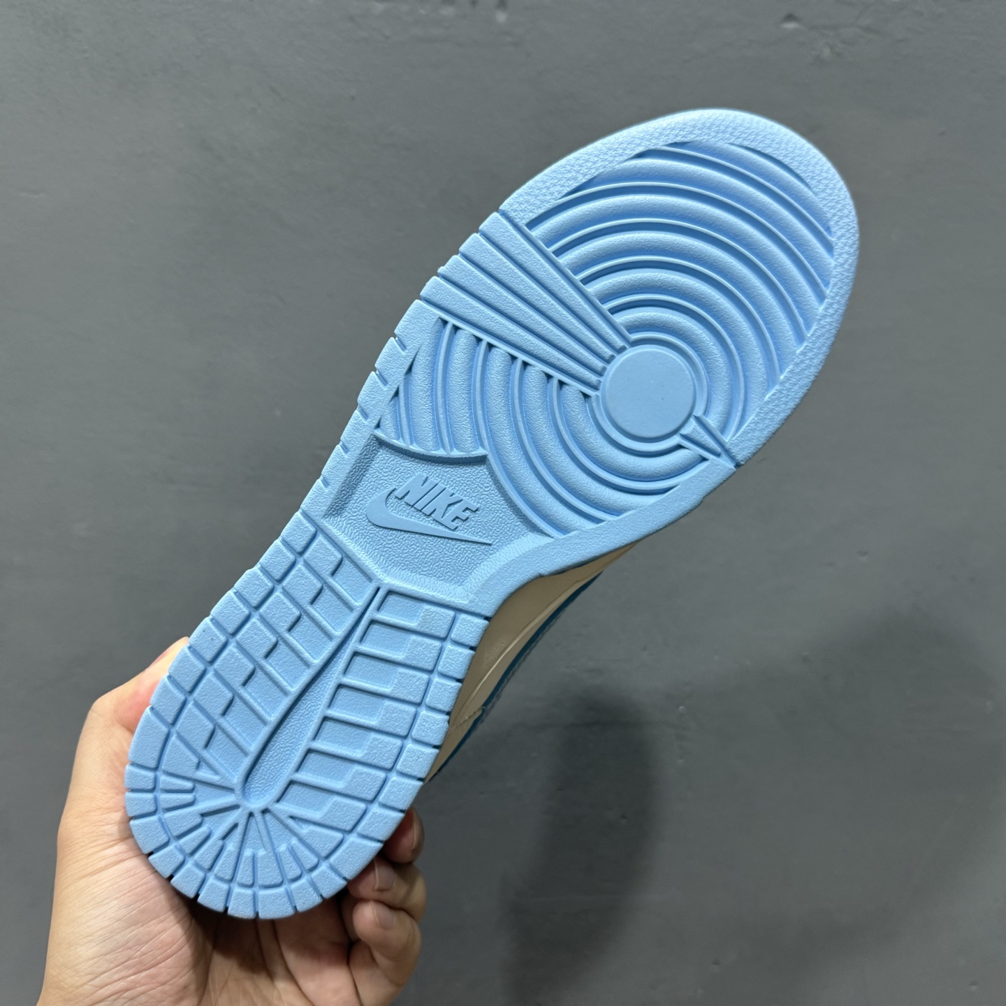 Nike SB Dunk Low LV联名 米白冰蓝印花 周年高端定制 低帮休闲板鞋 JP1628-015