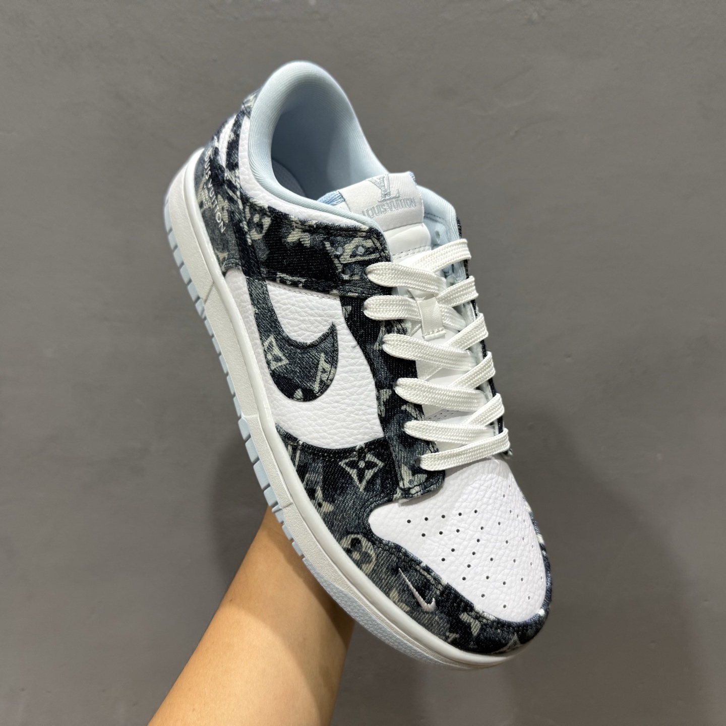 Nike SB Dunk Low LV联名 扎染牛仔 周年高端定制 低帮休闲板鞋 SC0601-475