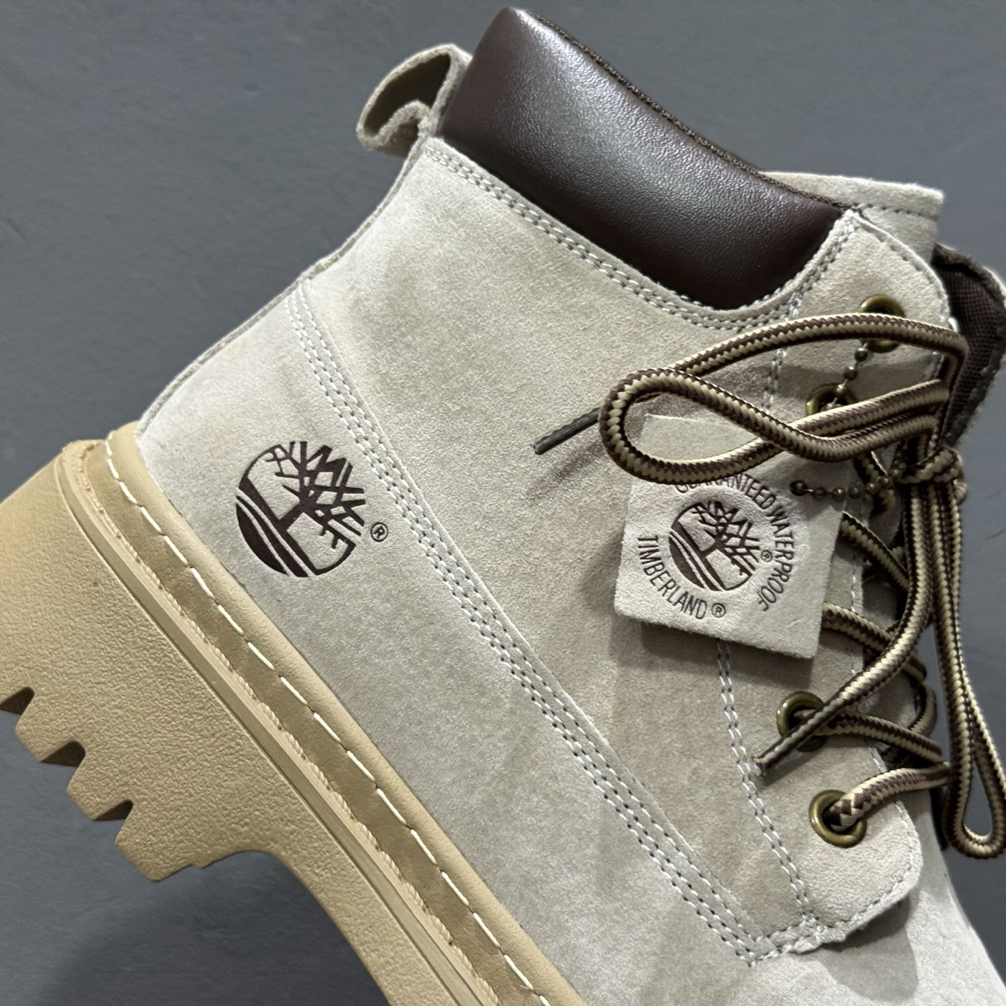 独家实拍新货#Timberland添柏岚/天伯伦户外中帮休闲大黄靴系列