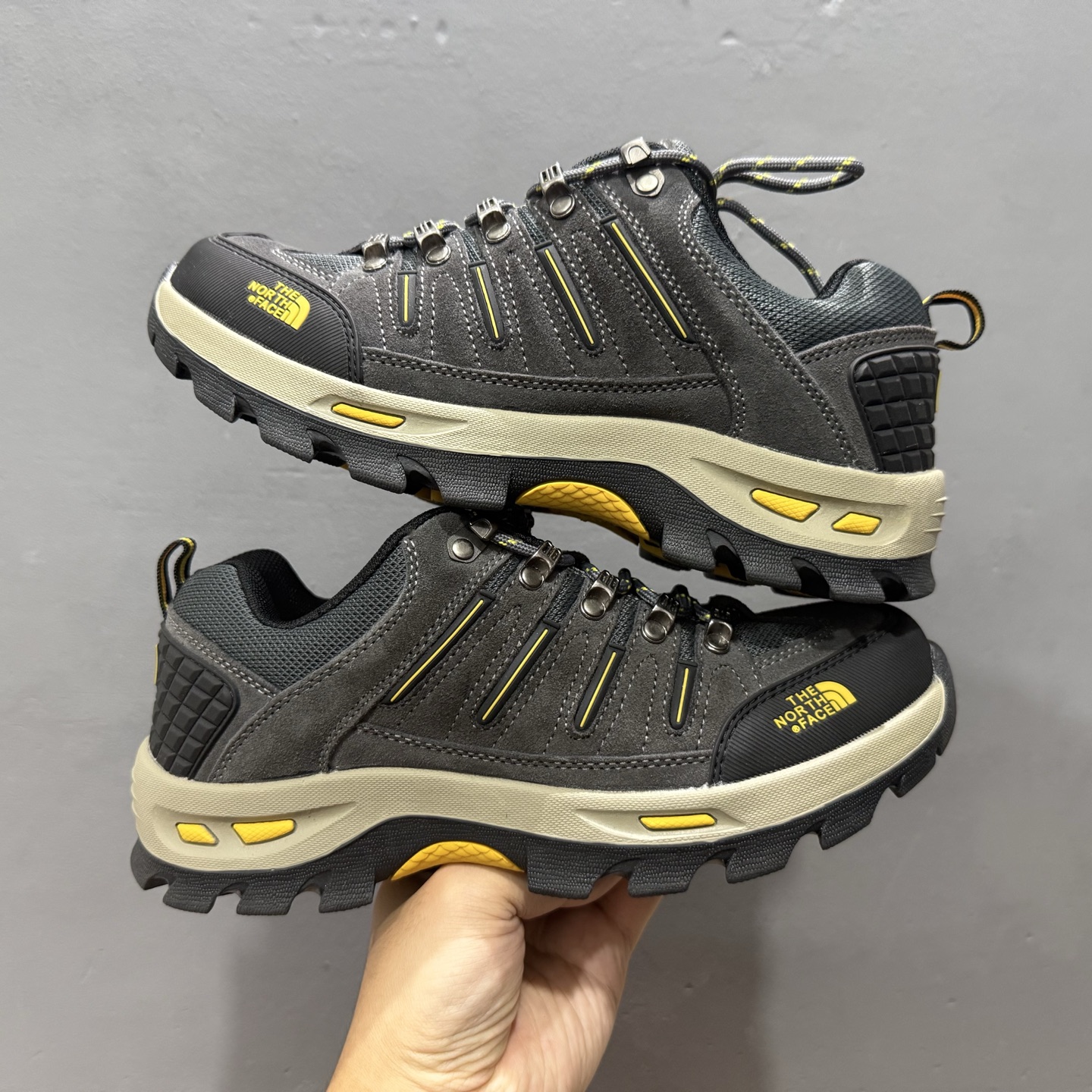 新货The North Face 北面 乐斯菲斯户外运动休闲登山鞋越野徒步鞋