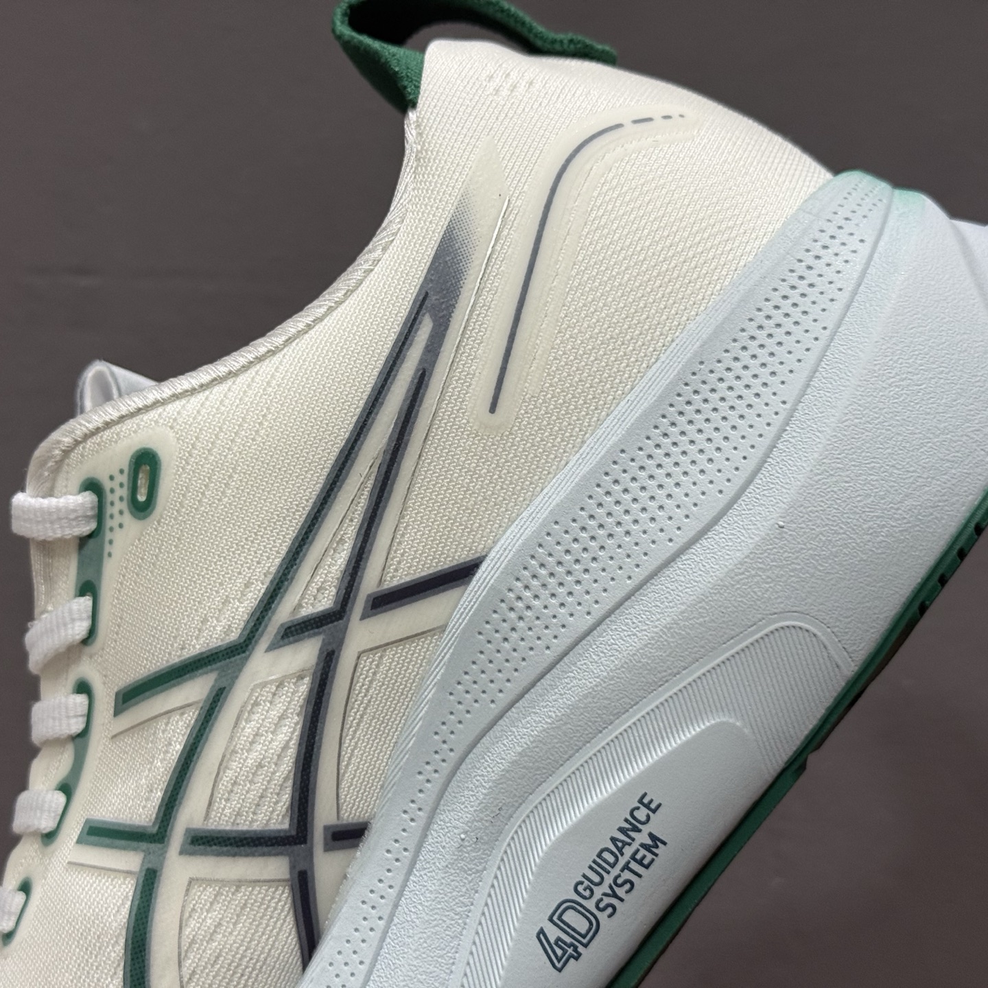 亚瑟士Asics Gel-Sonoma Cn 低帮跑步鞋 1011c052-102