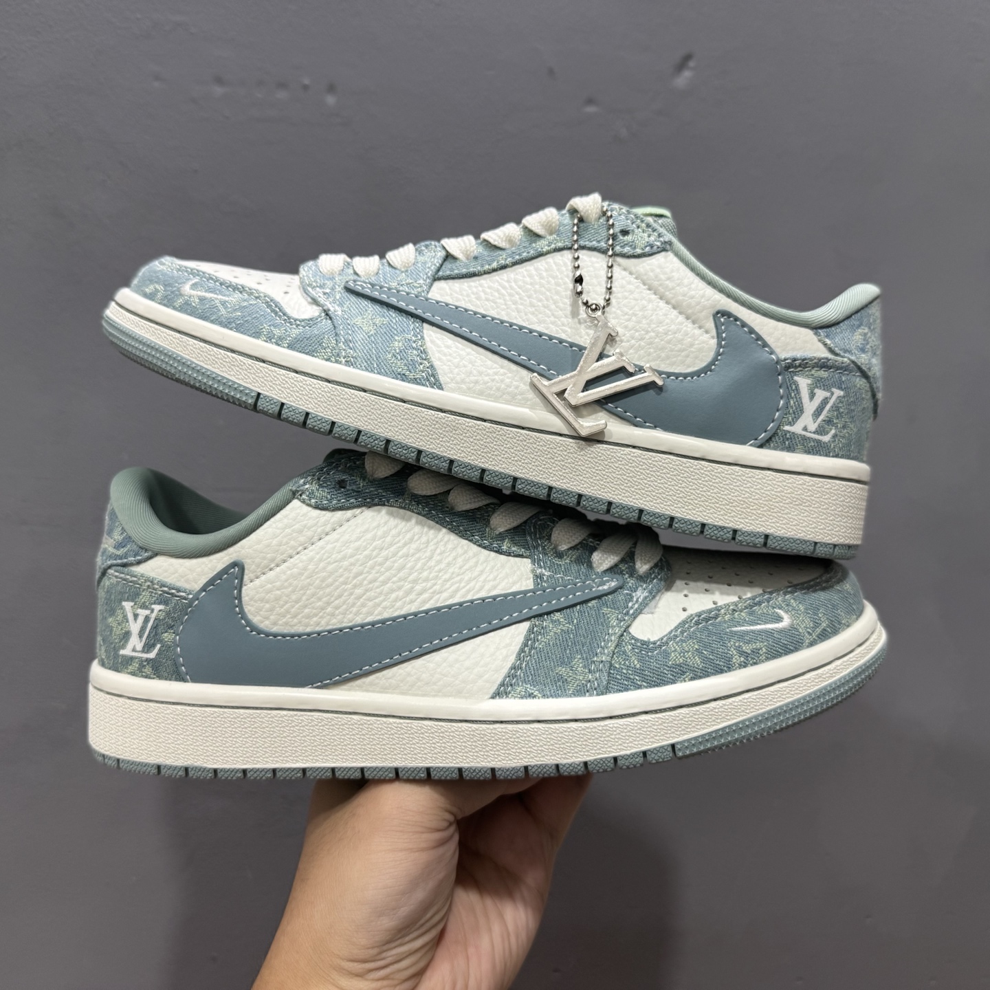 Fragment x Travis Scott x LV Air Jordan 1 Low 三方联名倒钩 SC0601-057
