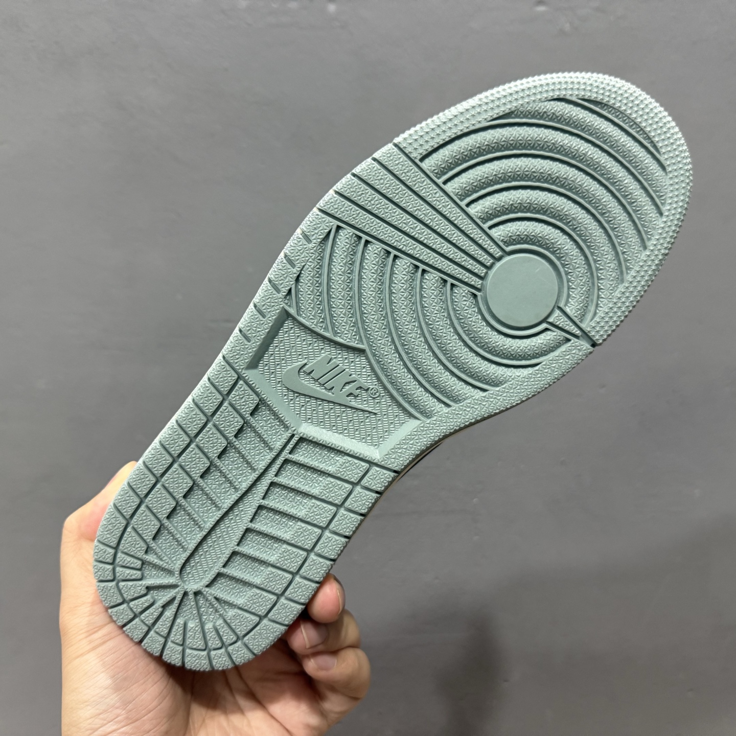 Fragment x Travis Scott x LV Air Jordan 1 Low 三方联名倒钩 SC0601-057