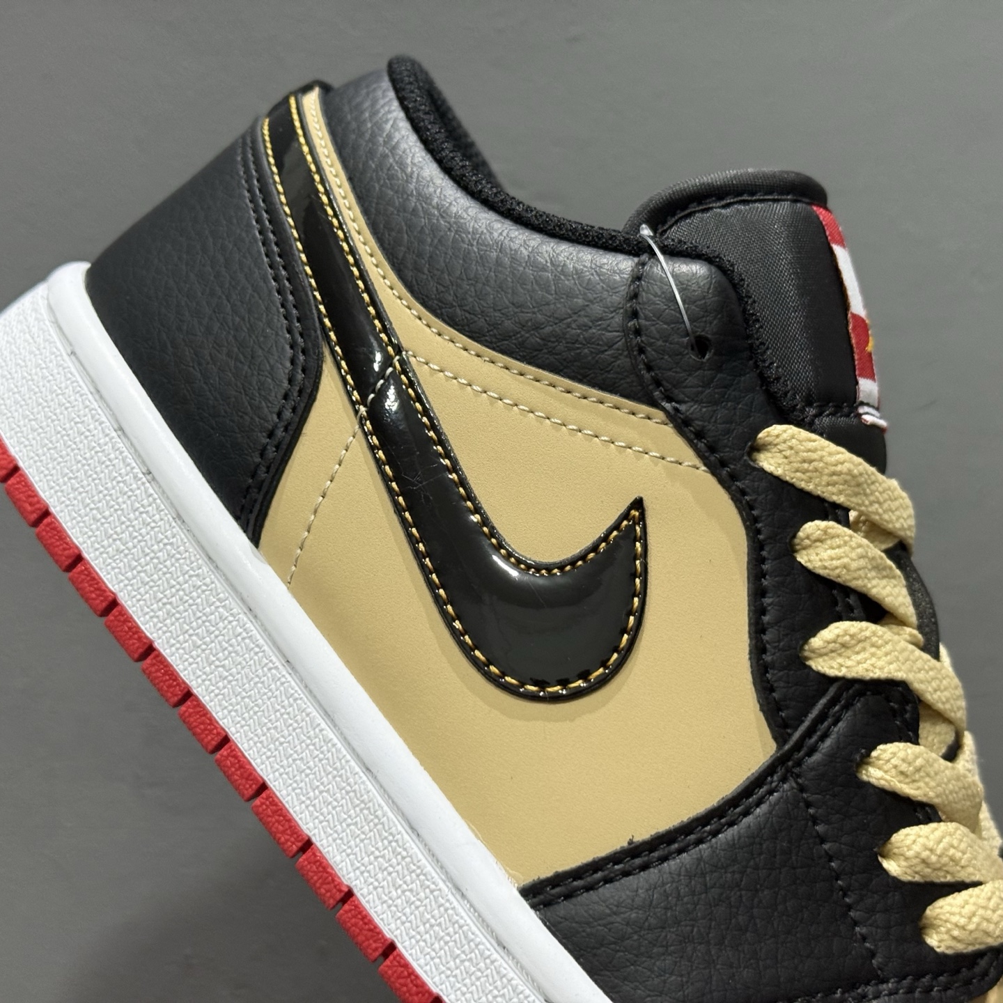 Air Jordan 1 Low 棕褐黑 HQ2016-200