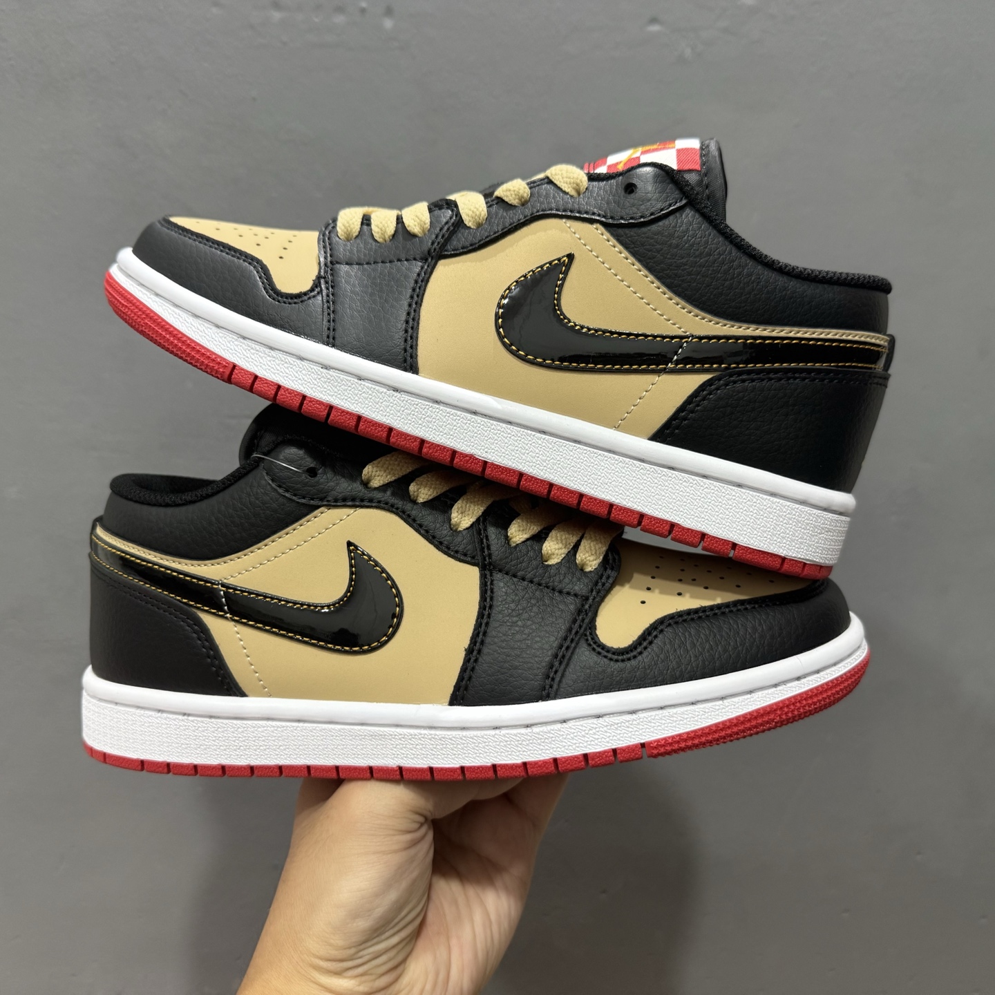 Air Jordan 1 Low 棕褐黑 HQ2016-200