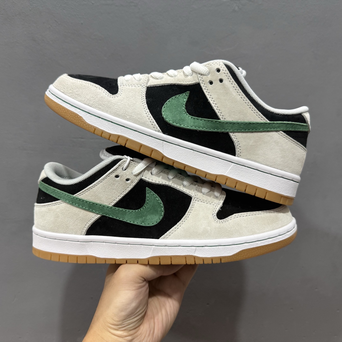 Nike Dunk SB 摩卡 米黑拼深绿 HF3704-001