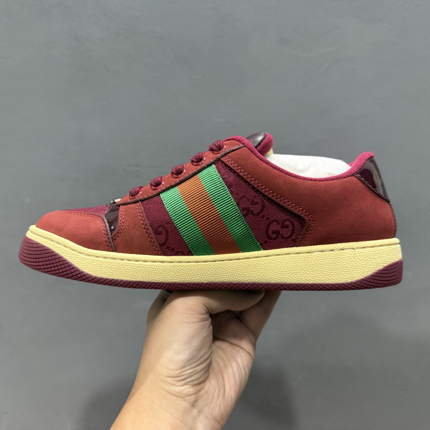 Gucci 古驰 Screener 运动休闲时装奢侈品系列 GG珐琅扣 擦脏做旧小脏鞋