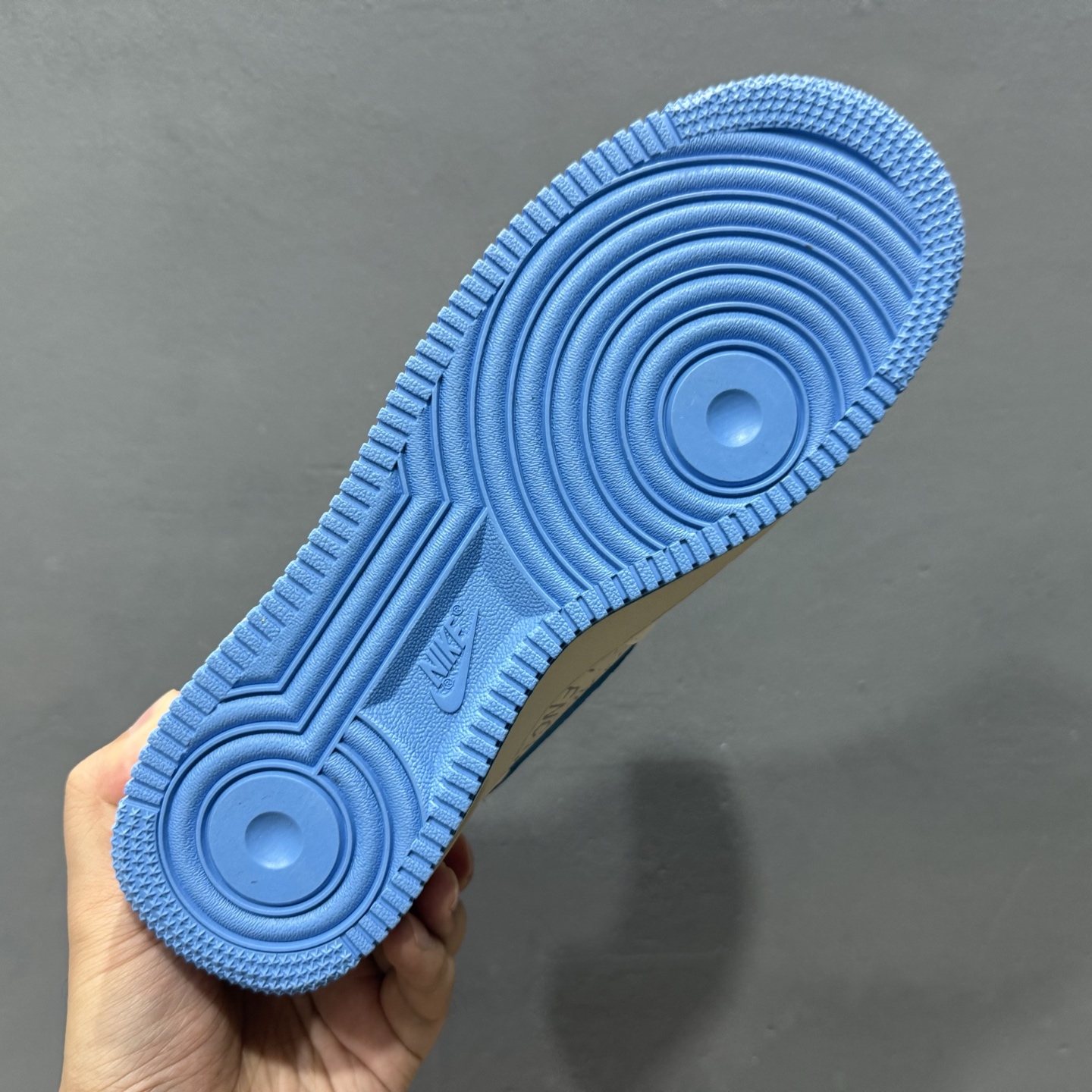 Balenciaga x NIke Air Force 1 白蓝金 YF9511-803