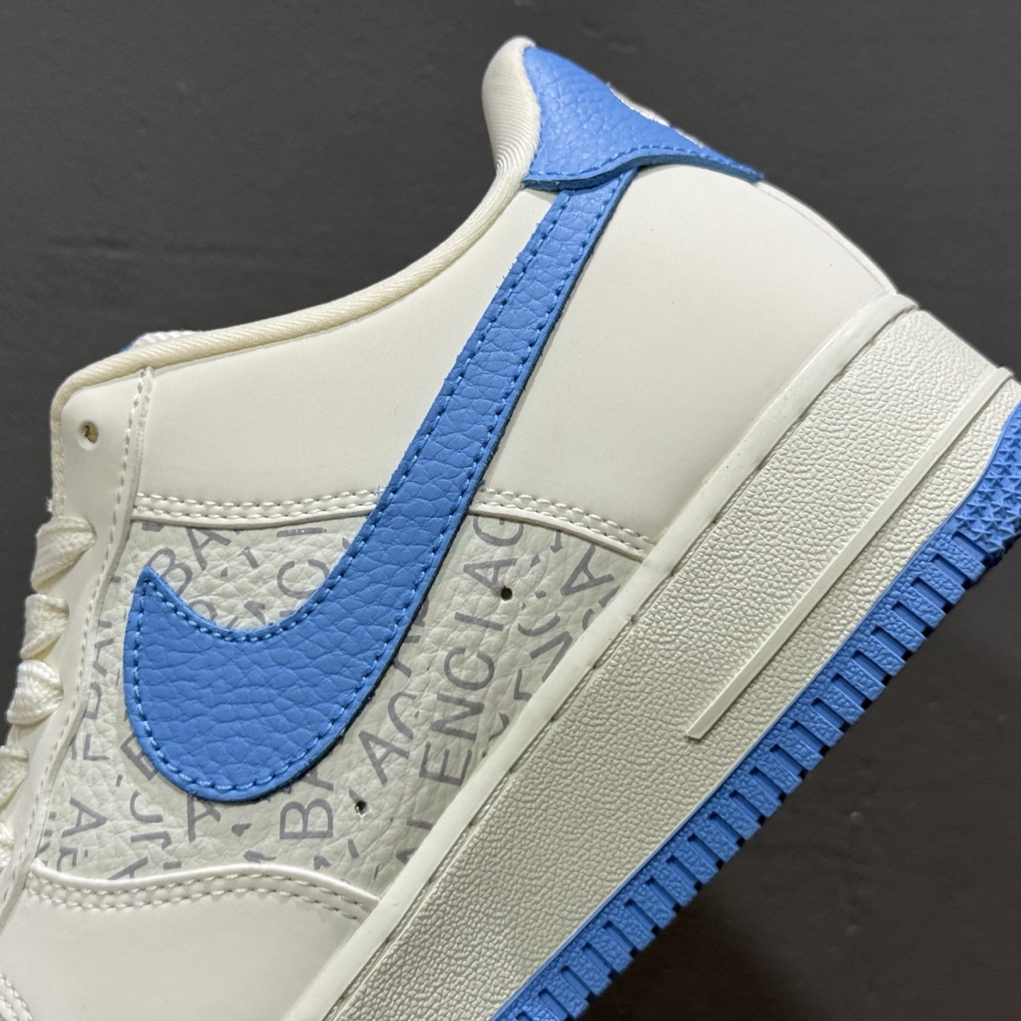Balenciaga x NIke Air Force 1 白蓝金 YF9511-803