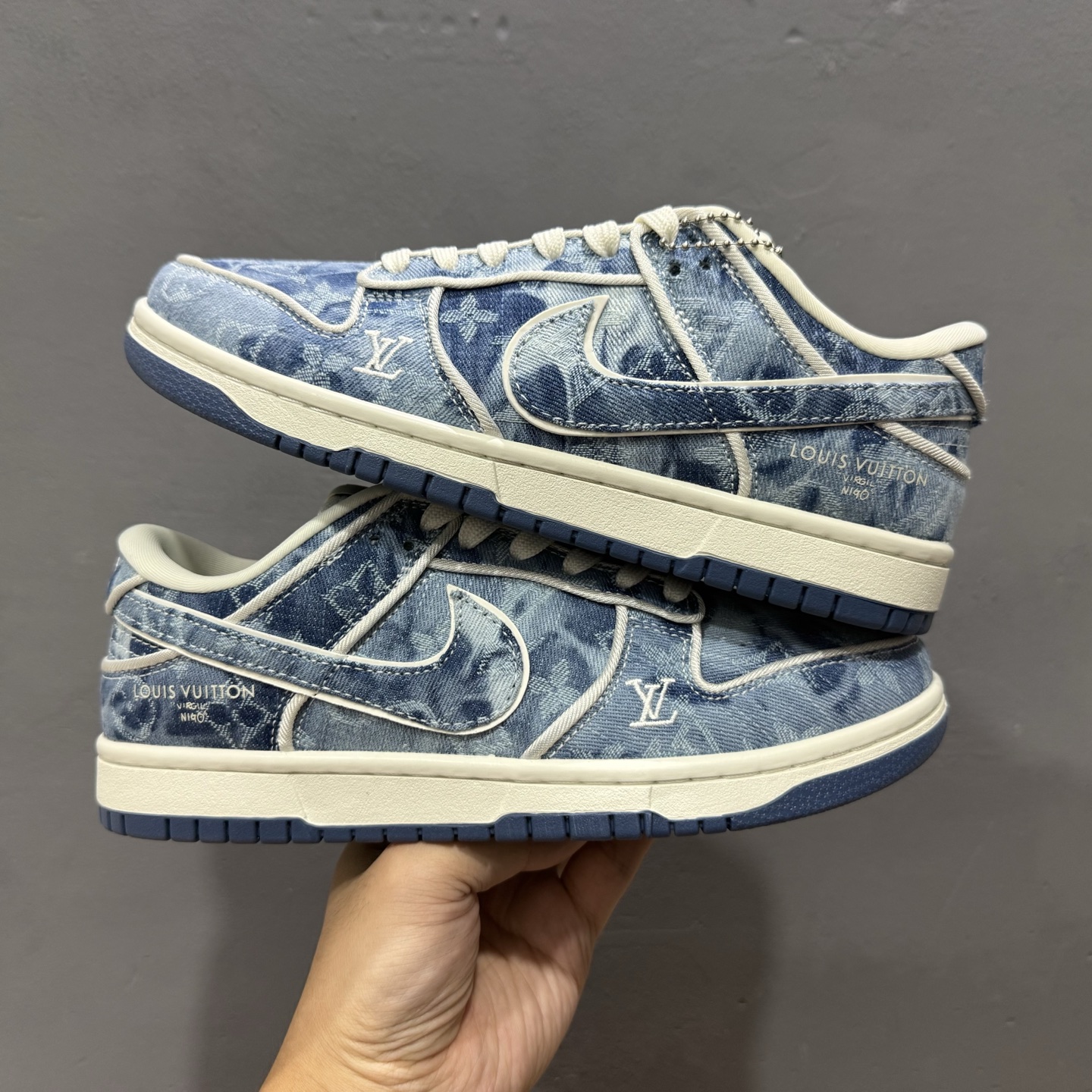Louis Vuitton x Nike Dunk Low 淡蓝牛仔 SC0601-468