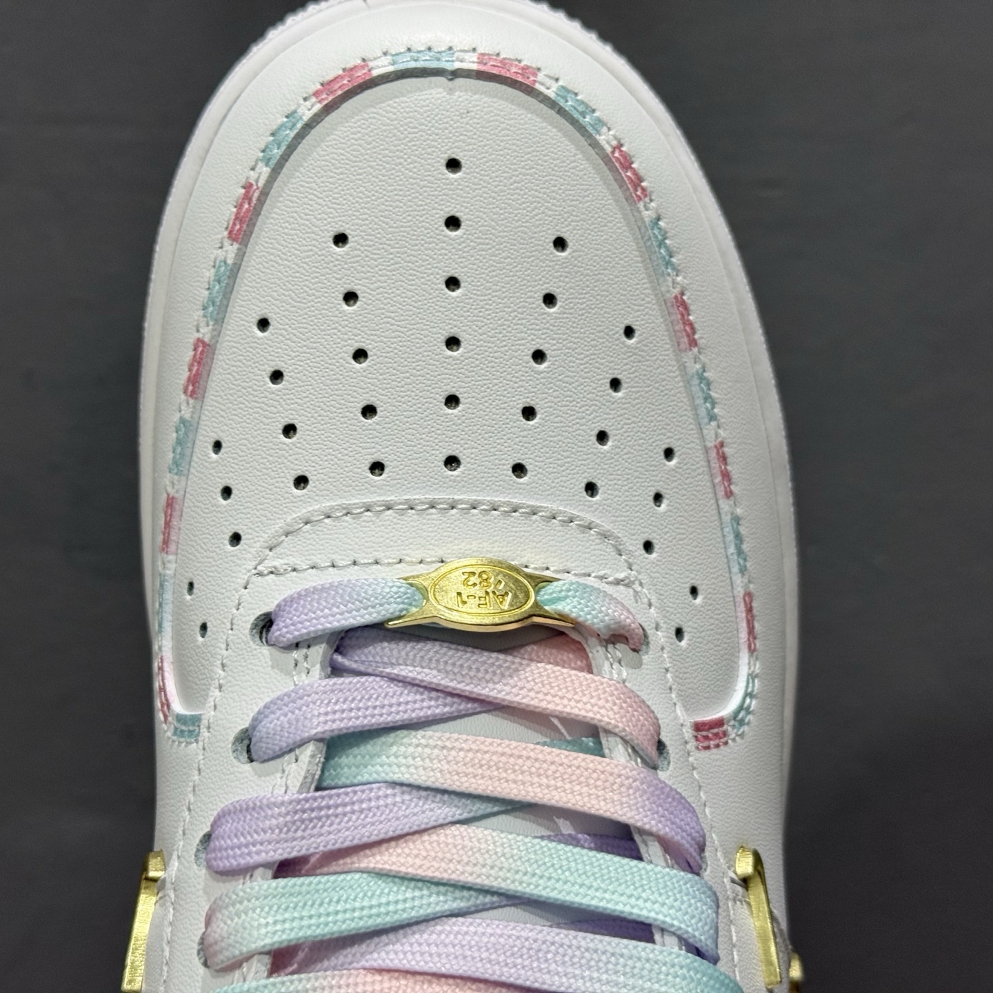 Nike Air Force 1'07 Low 四勾彩虹蛋糕 空军一号低帮休闲板鞋 ZH0316-115