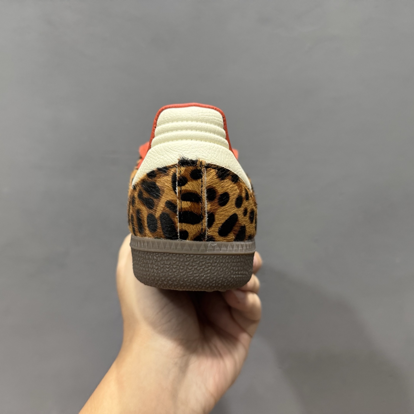 Adidas SAMBA OG W 三叶草休闲防滑耐磨低帮板鞋 JI2734-101