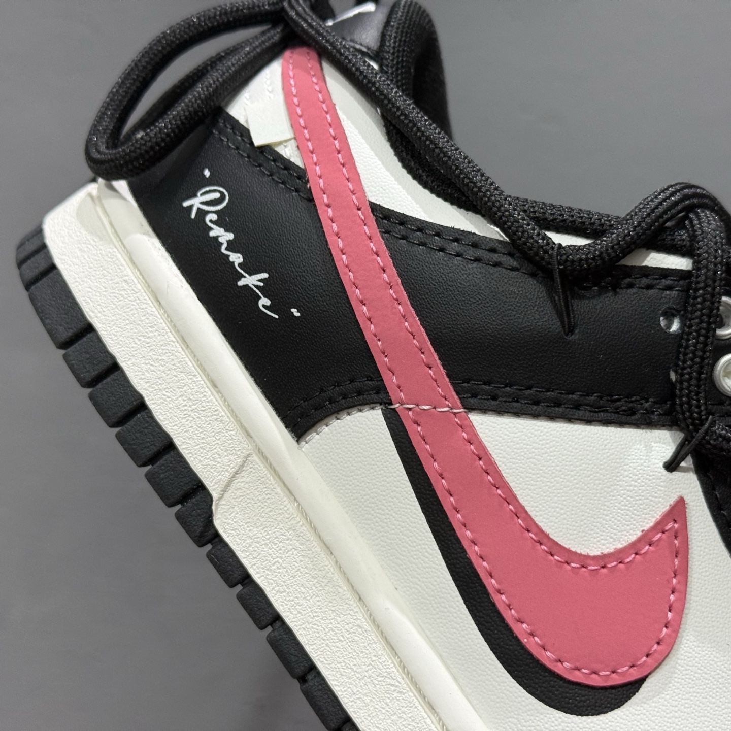 Nike SB Dunk Low 周年高端定制 低帮休闲板鞋 BP0518-093