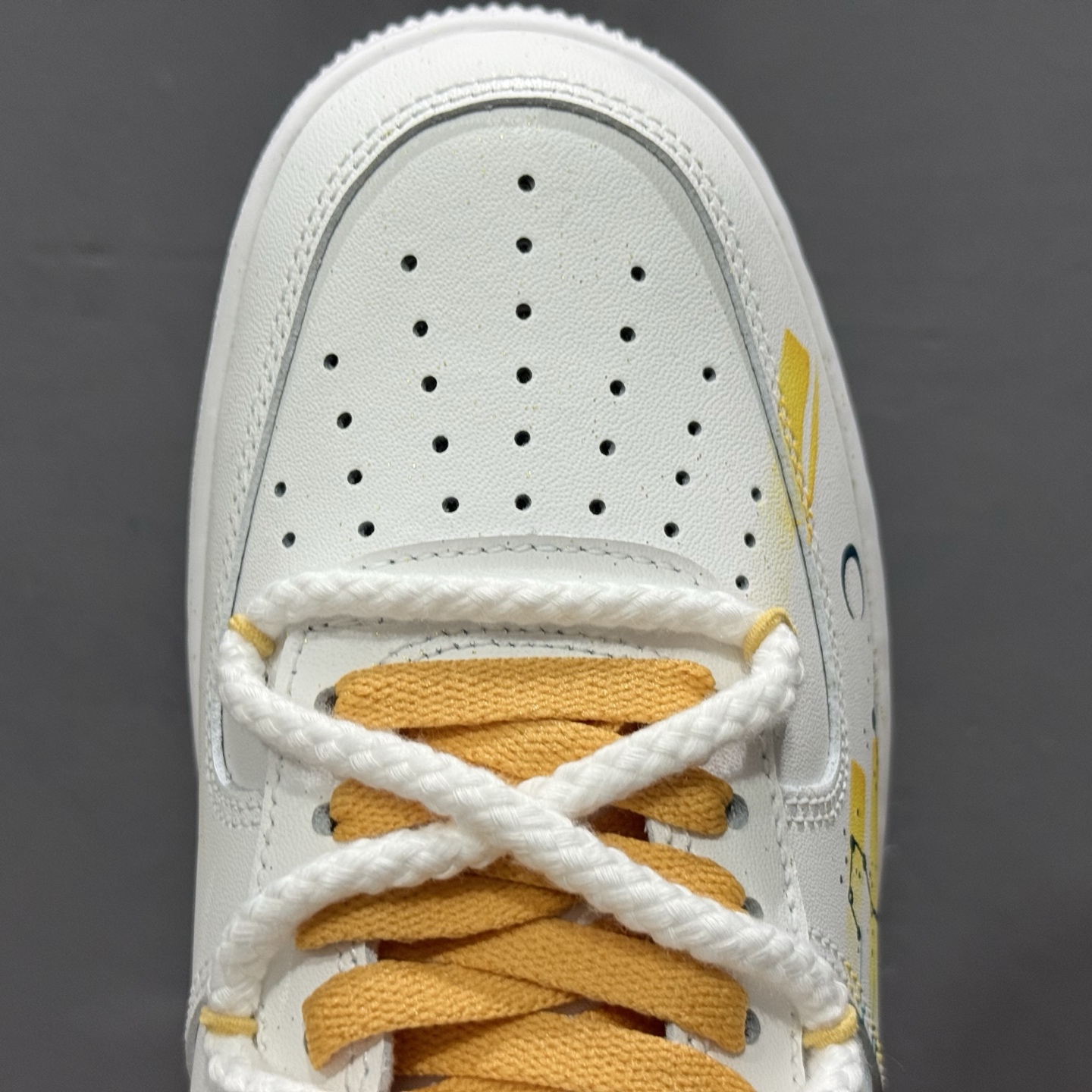 Nike Air Force 1'07 Low ”Leo” 手绘涂鸦十二星座系列 狮子座 空军一号低帮休闲板鞋