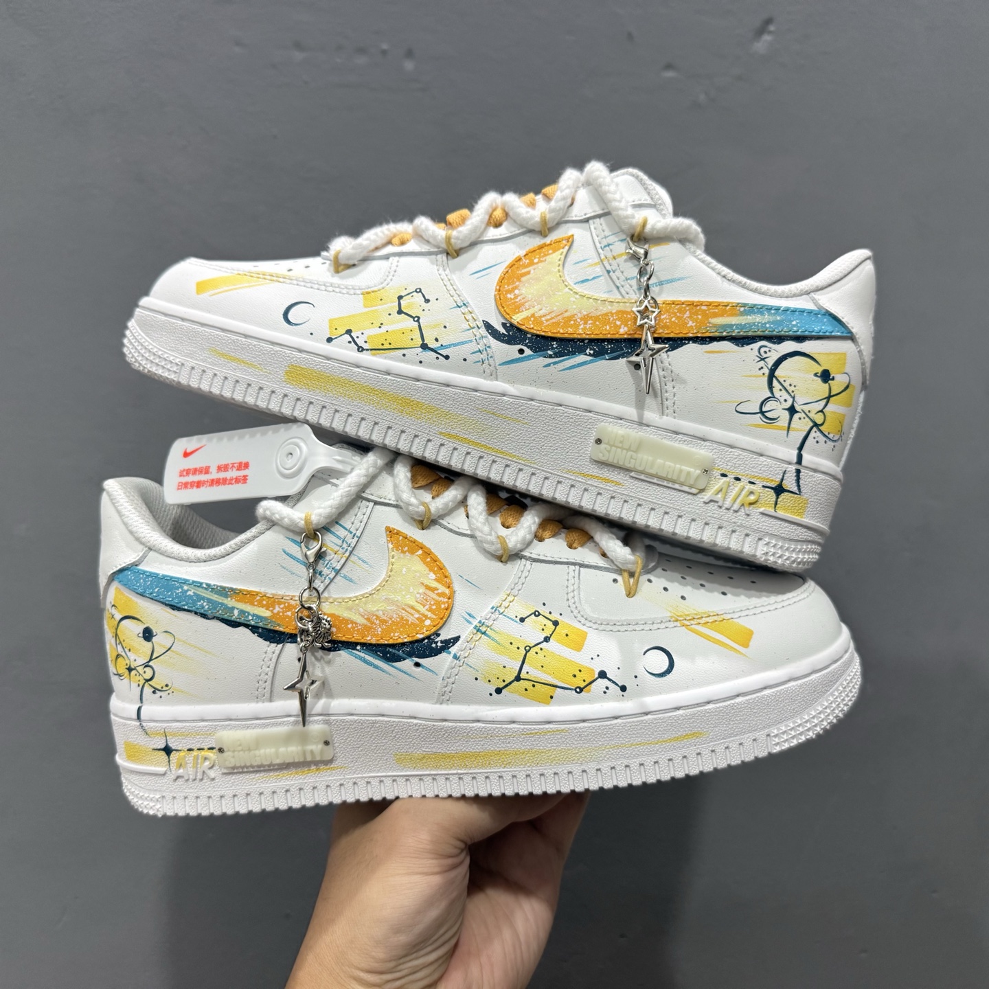 Nike Air Force 1'07 Low ”Leo” 手绘涂鸦十二星座系列 狮子座 空军一号低帮休闲板鞋