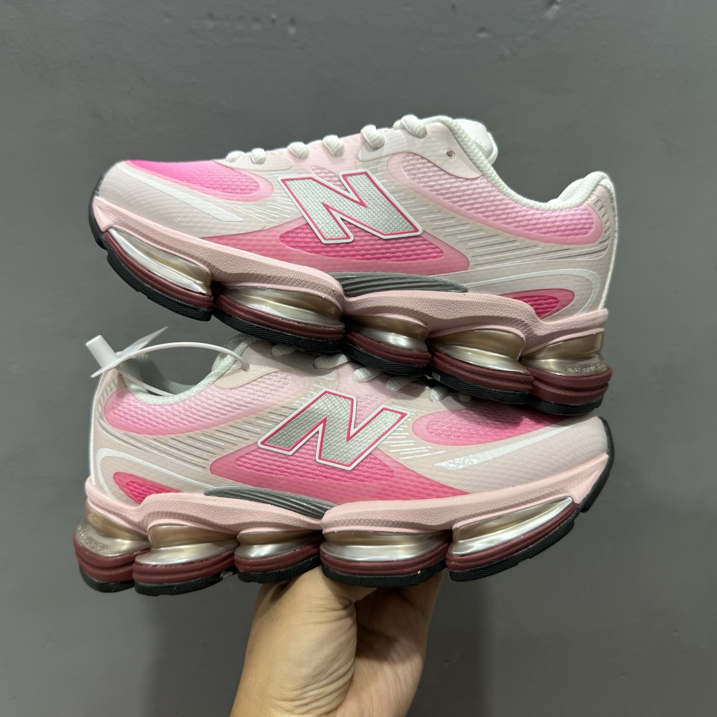 ￥220 New Balance 2000复古老爹风休闲运动慢跑鞋 U2000PBC