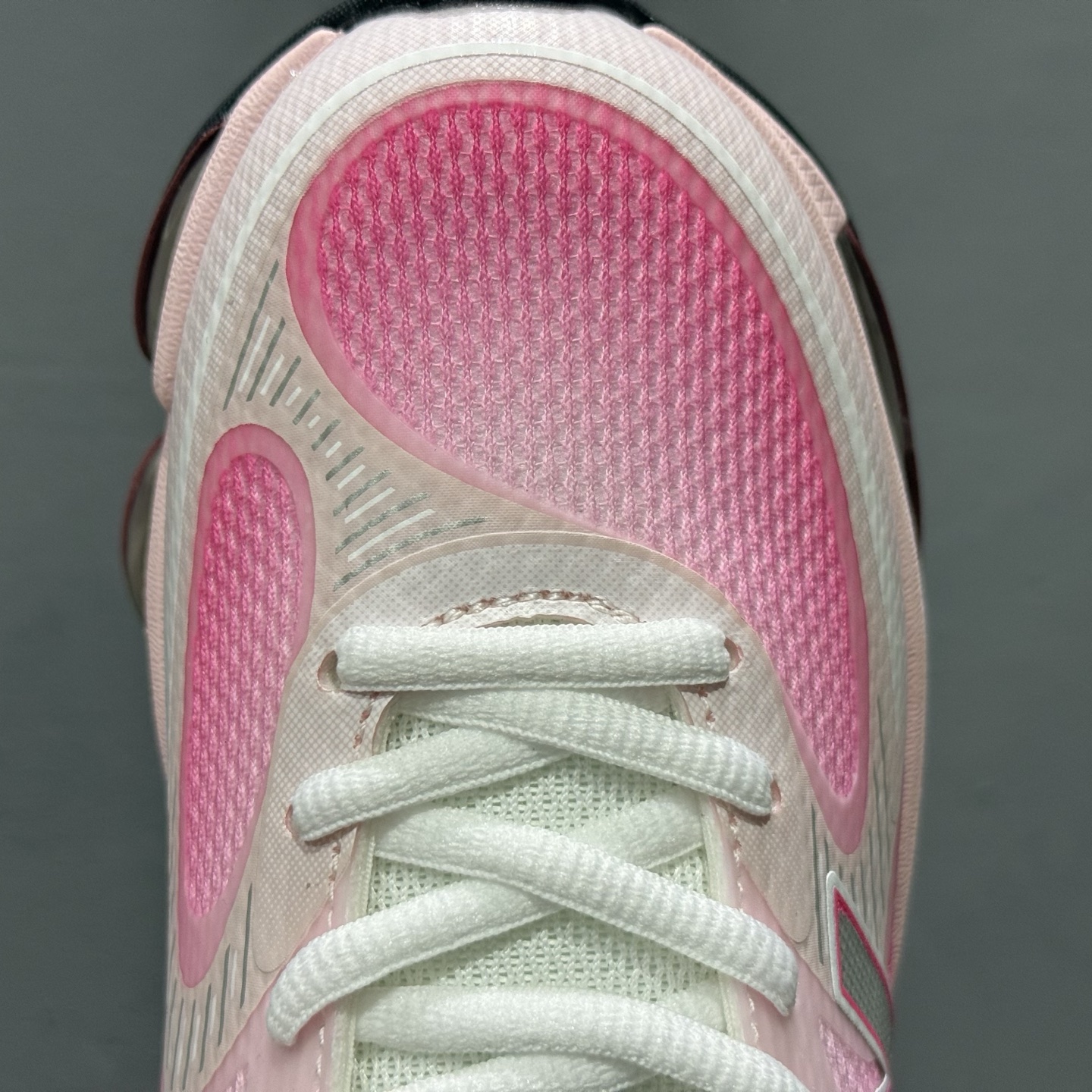 ￥220 New Balance 2000复古老爹风休闲运动慢跑鞋 U2000PBC