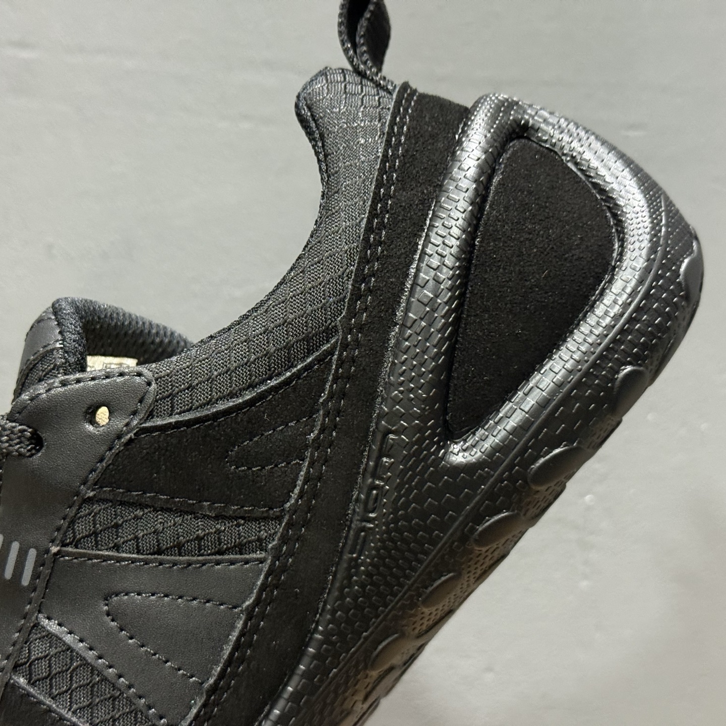 280 独家实拍Ecco爱步男鞋百搭运动鞋男款 四季款阿甘鞋休闲华夫鞋复古跑鞋