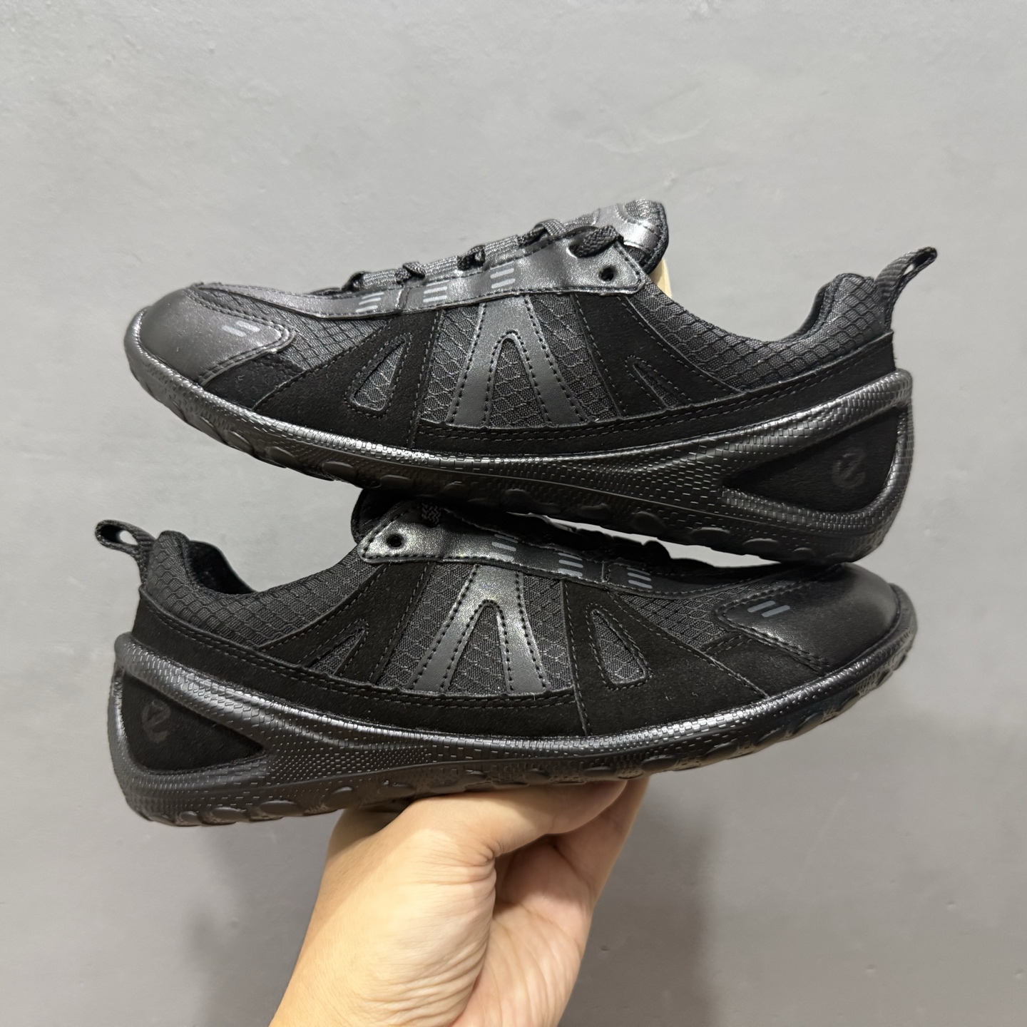 280 独家实拍Ecco爱步男鞋百搭运动鞋男款 四季款阿甘鞋休闲华夫鞋复古跑鞋