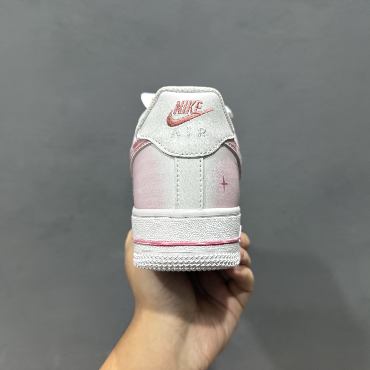 Nike Air Force 1'07 Low 蝴蝶结 空军一号低帮休闲板鞋 ZH0316-116