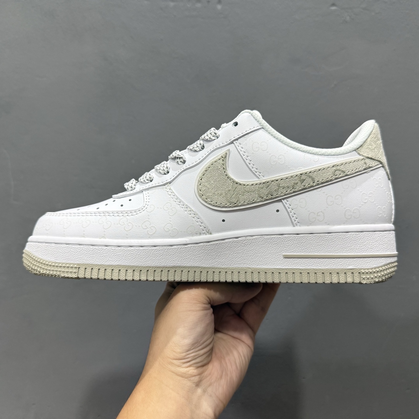 Nike Air Force 1'07 Low 古驰联名 米灰牛仔夜光 空军一号低帮休闲板鞋 XX3168-197