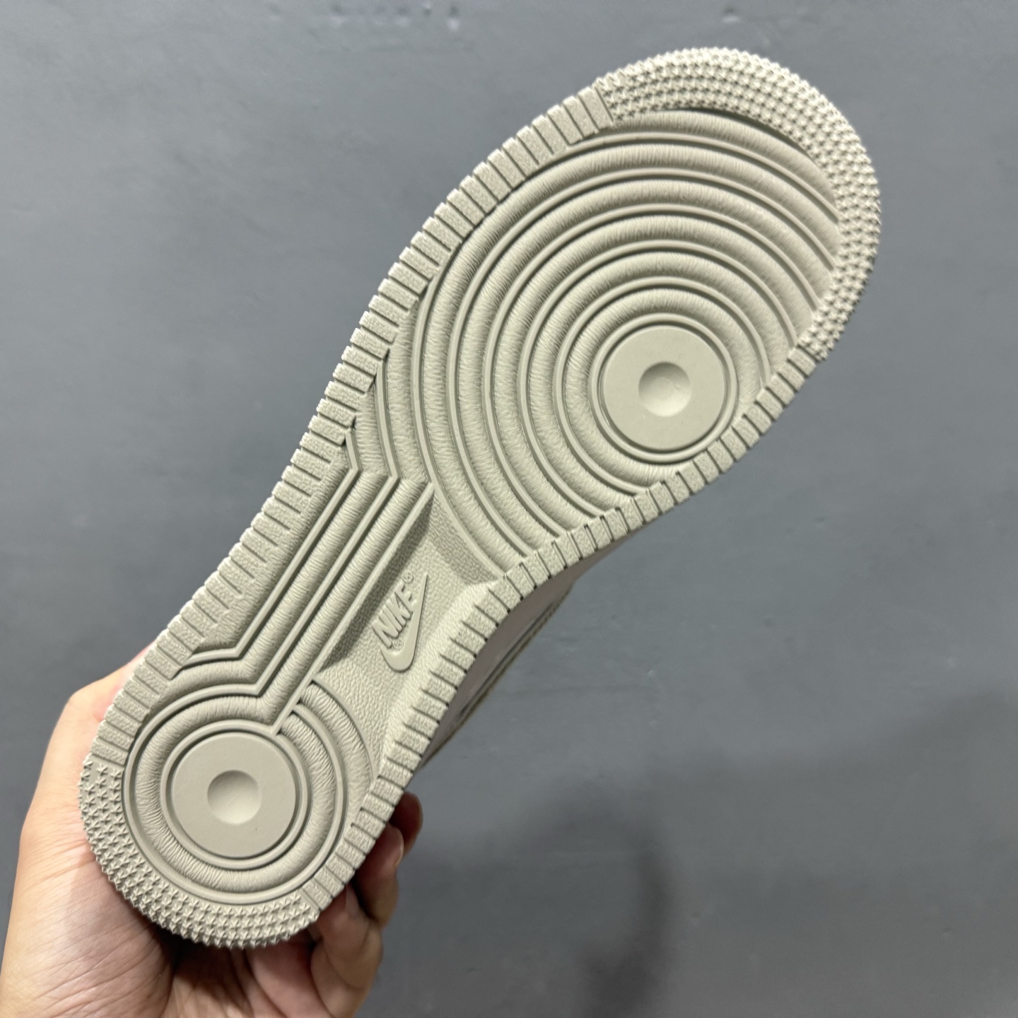 Nike Air Force 1'07 Low 古驰联名 米灰牛仔夜光 空军一号低帮休闲板鞋 XX3168-197