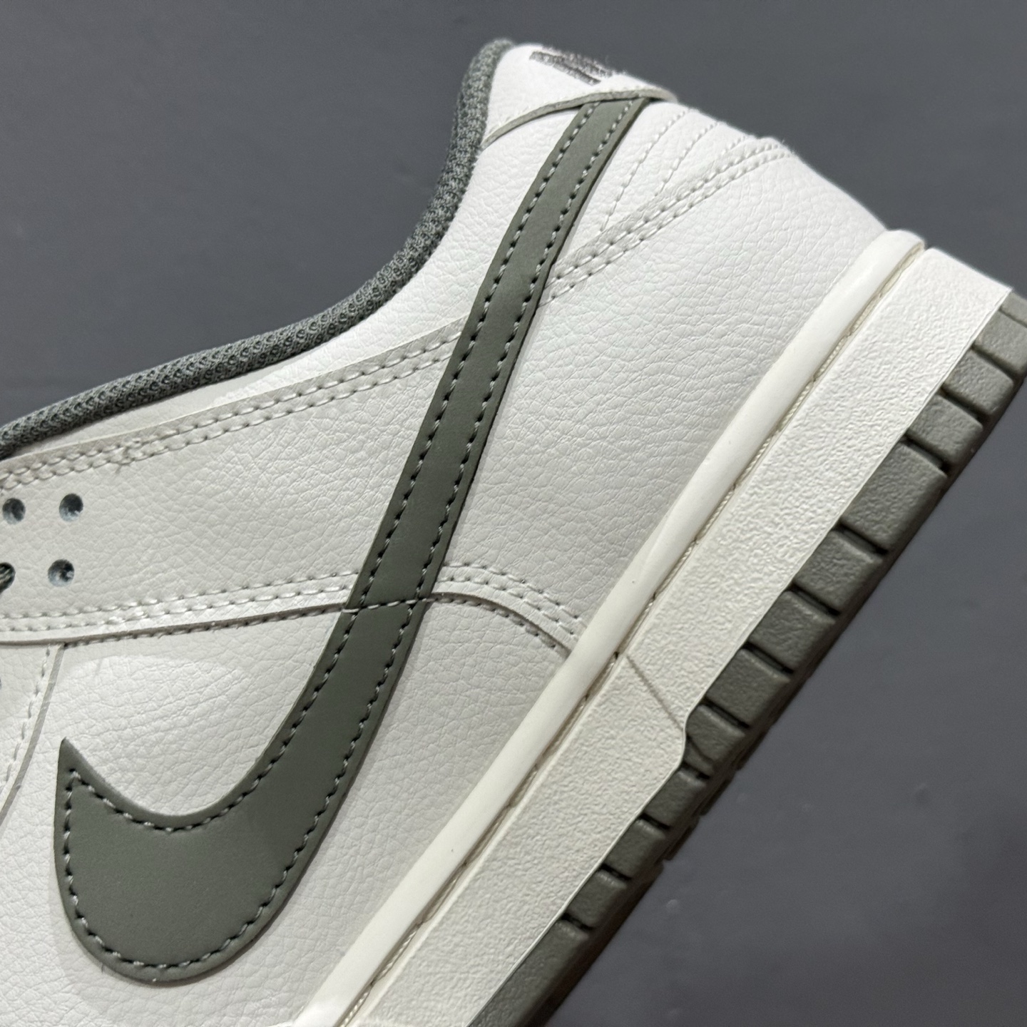 Nike Dunk Low Retro 联名款 耐克 低帮休闲运动板鞋 WG0508-043