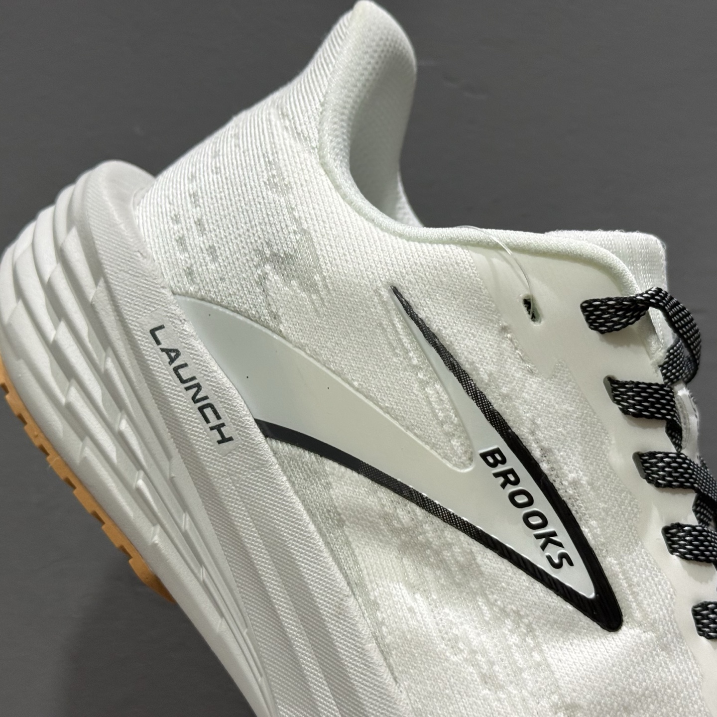 180 外贸热款专供 Brooks 布鲁克斯 Gho 17 网面运动鞋 1104421D048 6201