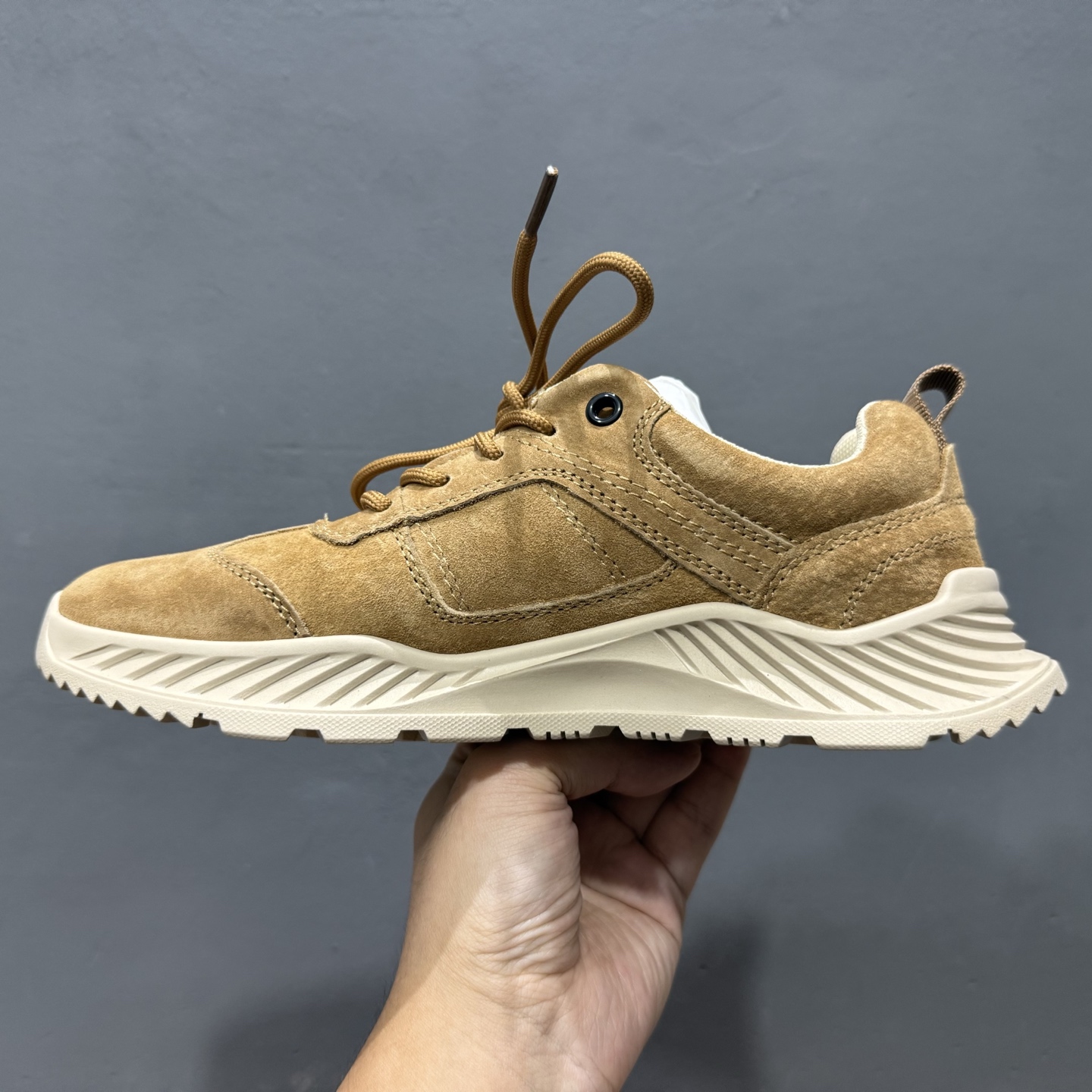 220 新货CAT/卡特 硬汉土机品牌 Tramp Hike Low 户外休闲低帮男鞋